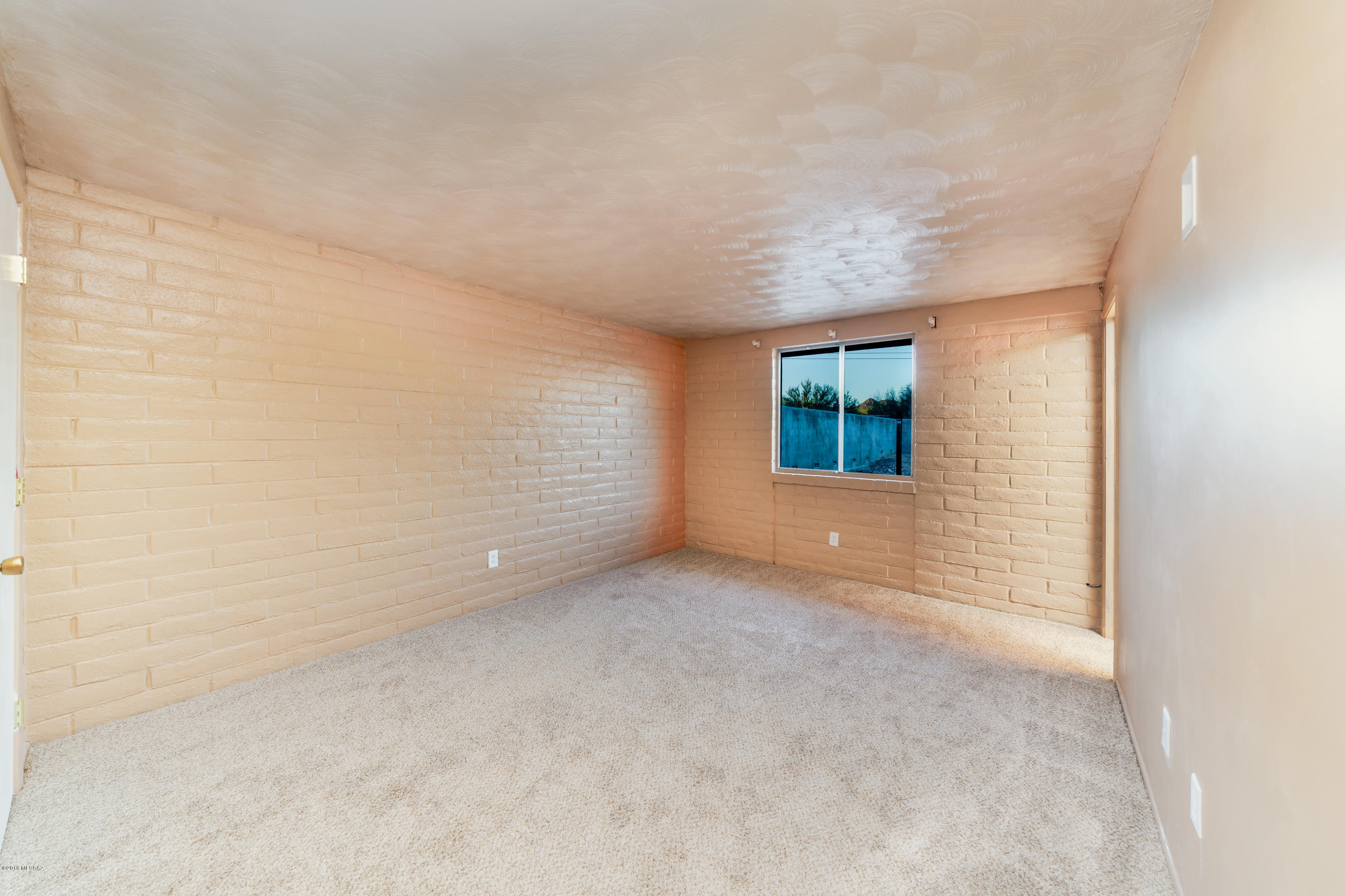 Las Palomas - Residential