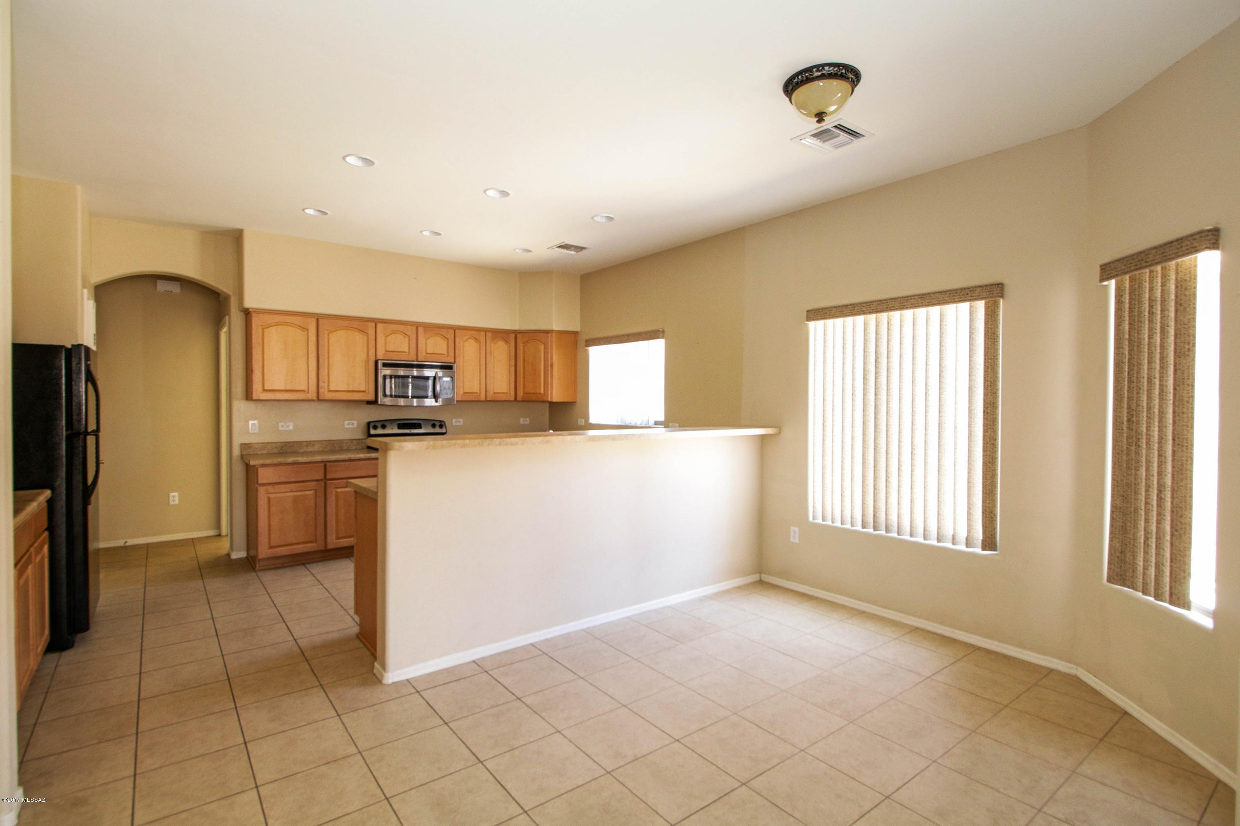 Sycamore Park Village 1 (1-94) - Residential Lease