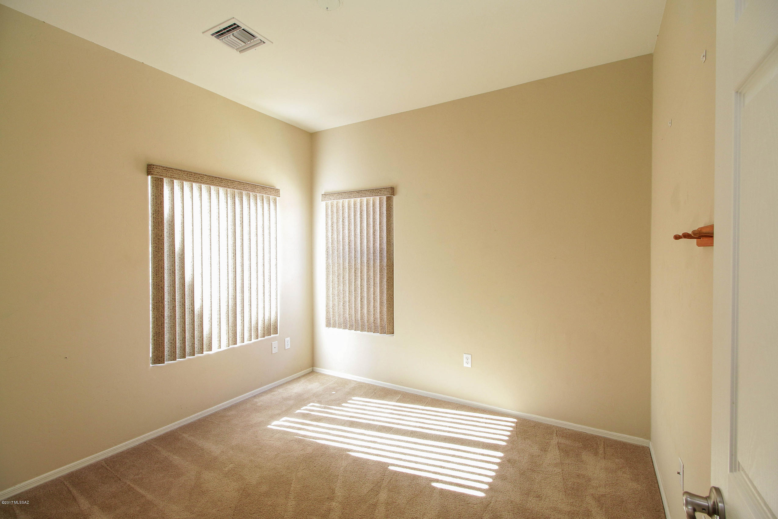 Sycamore Park Village 1 (1-94) - Residential Lease