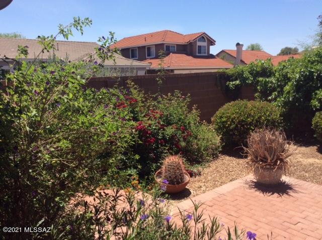 Villages Of La Canada (The) - Residential