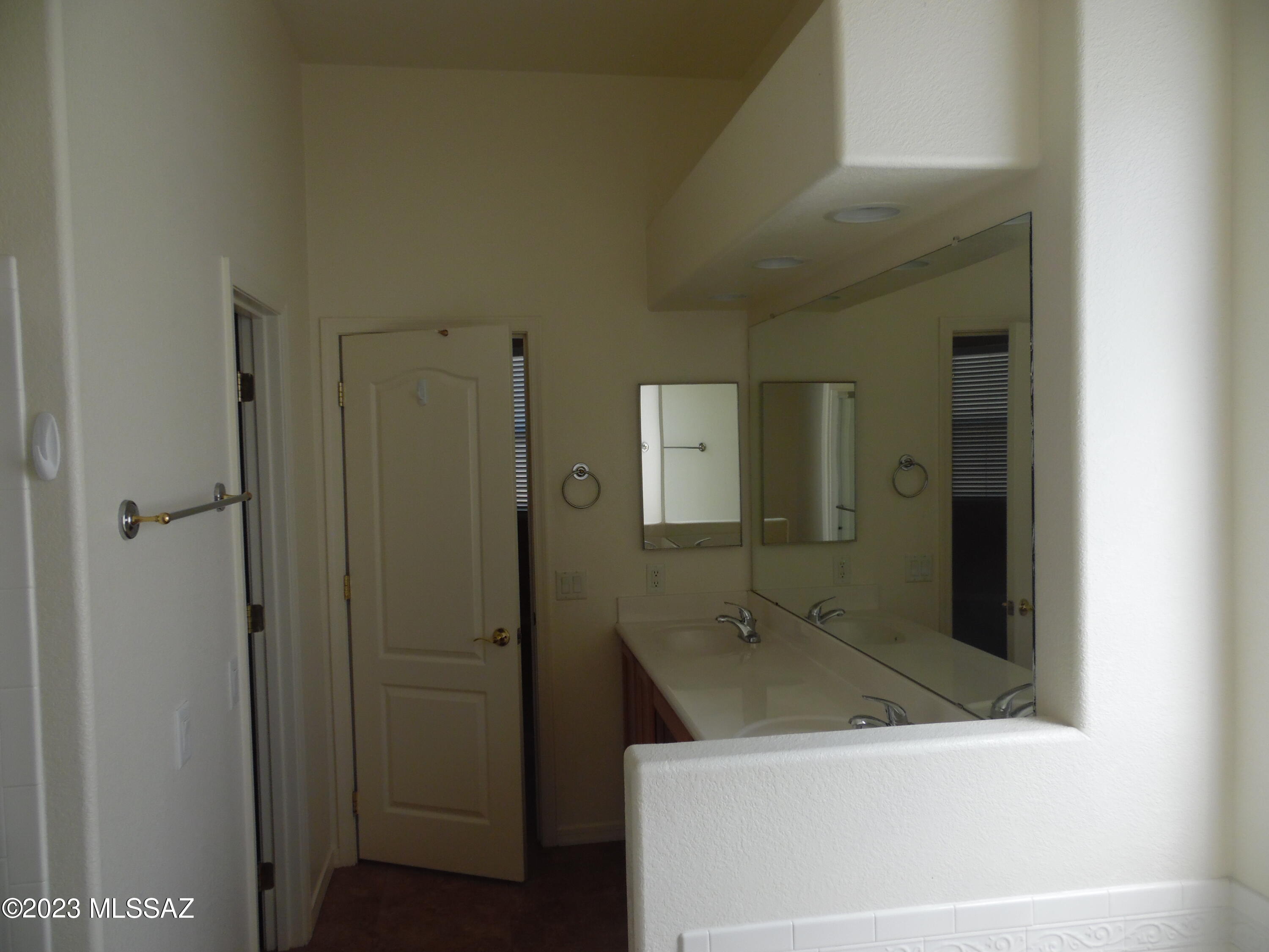 Harrison Del Sol (1-161) - Residential Lease