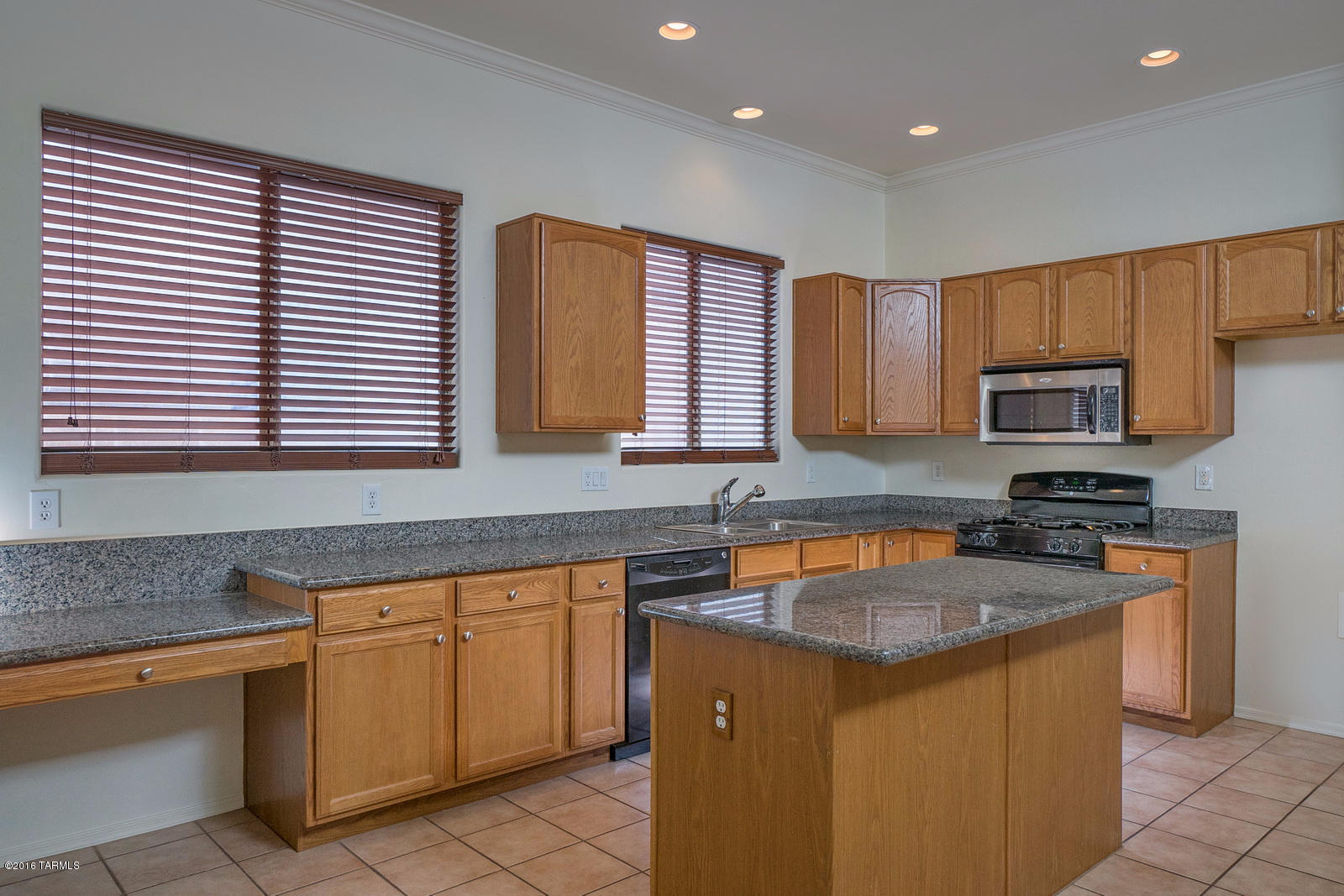 Rancho Del Lago (1-100) - Residential