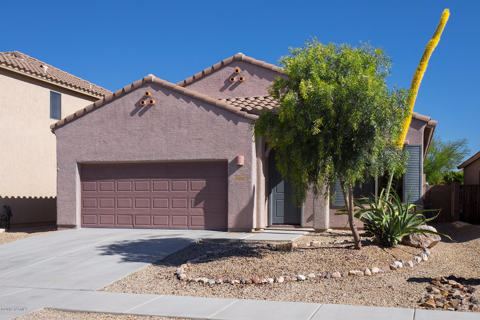 Rancho Del Lago (1-100) - Residential