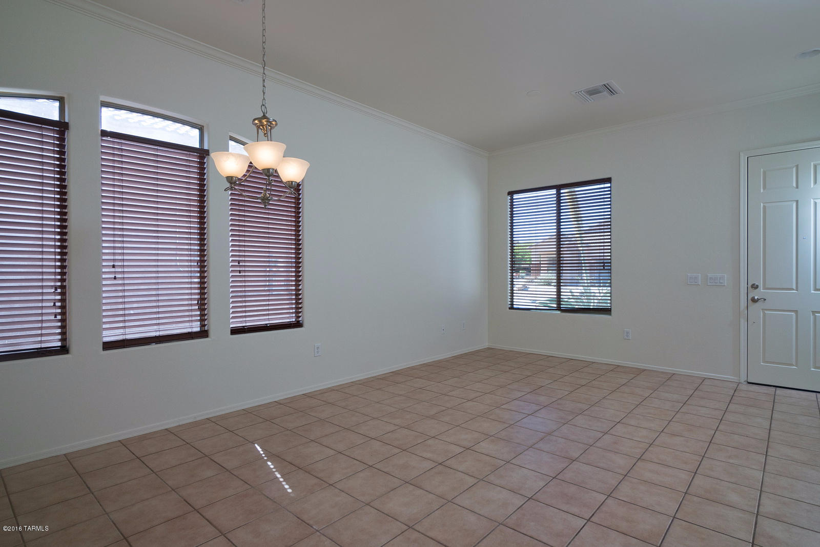 Rancho Del Lago (1-100) - Residential