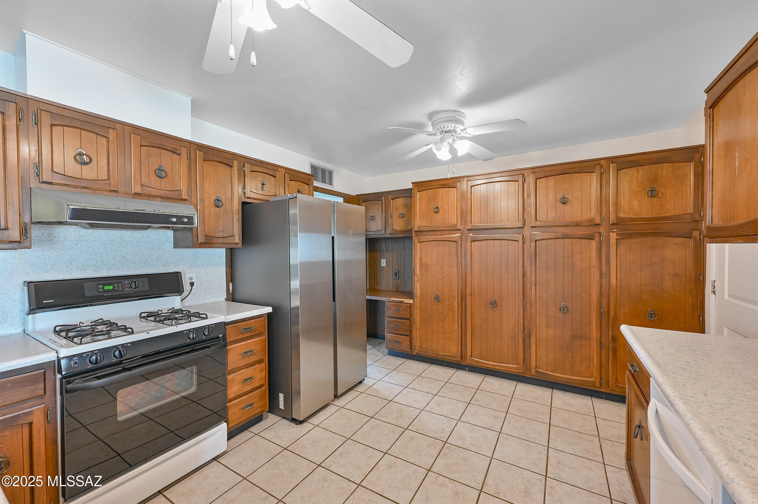 Flowing Wells Est. - Residential