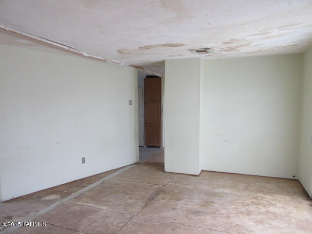 Unsubdivided - Residential