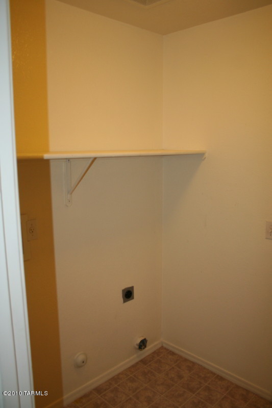Rincon Aviador (1-120) - Residential Lease