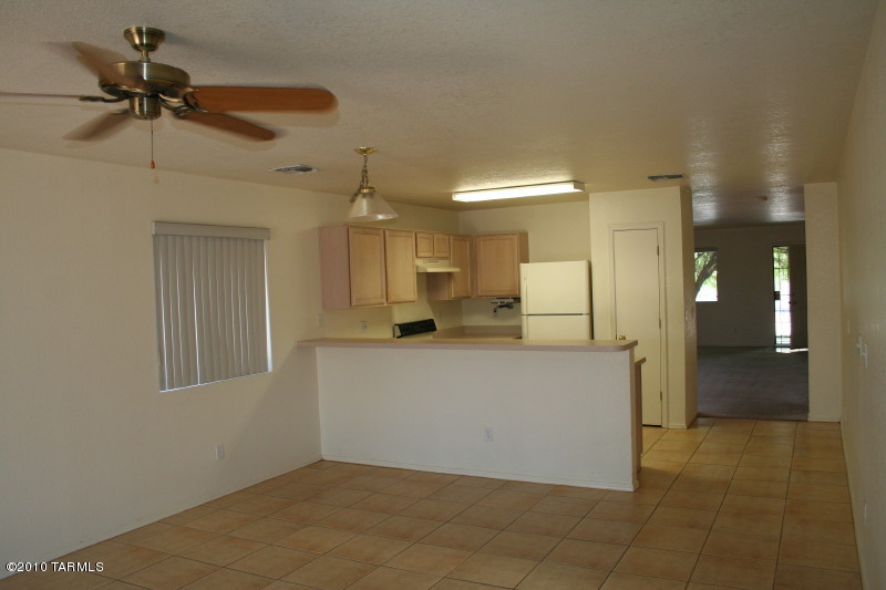 Rincon Aviador (1-120) - Residential Lease