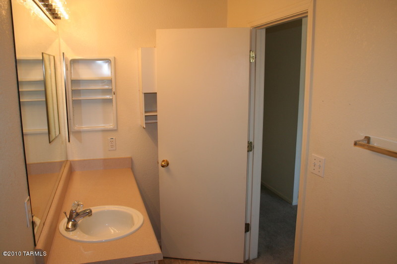 Rincon Aviador (1-120) - Residential Lease