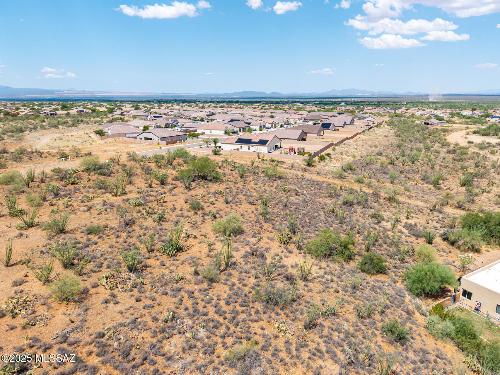 New Tucson Unit NO. 6 (1-75) - Land