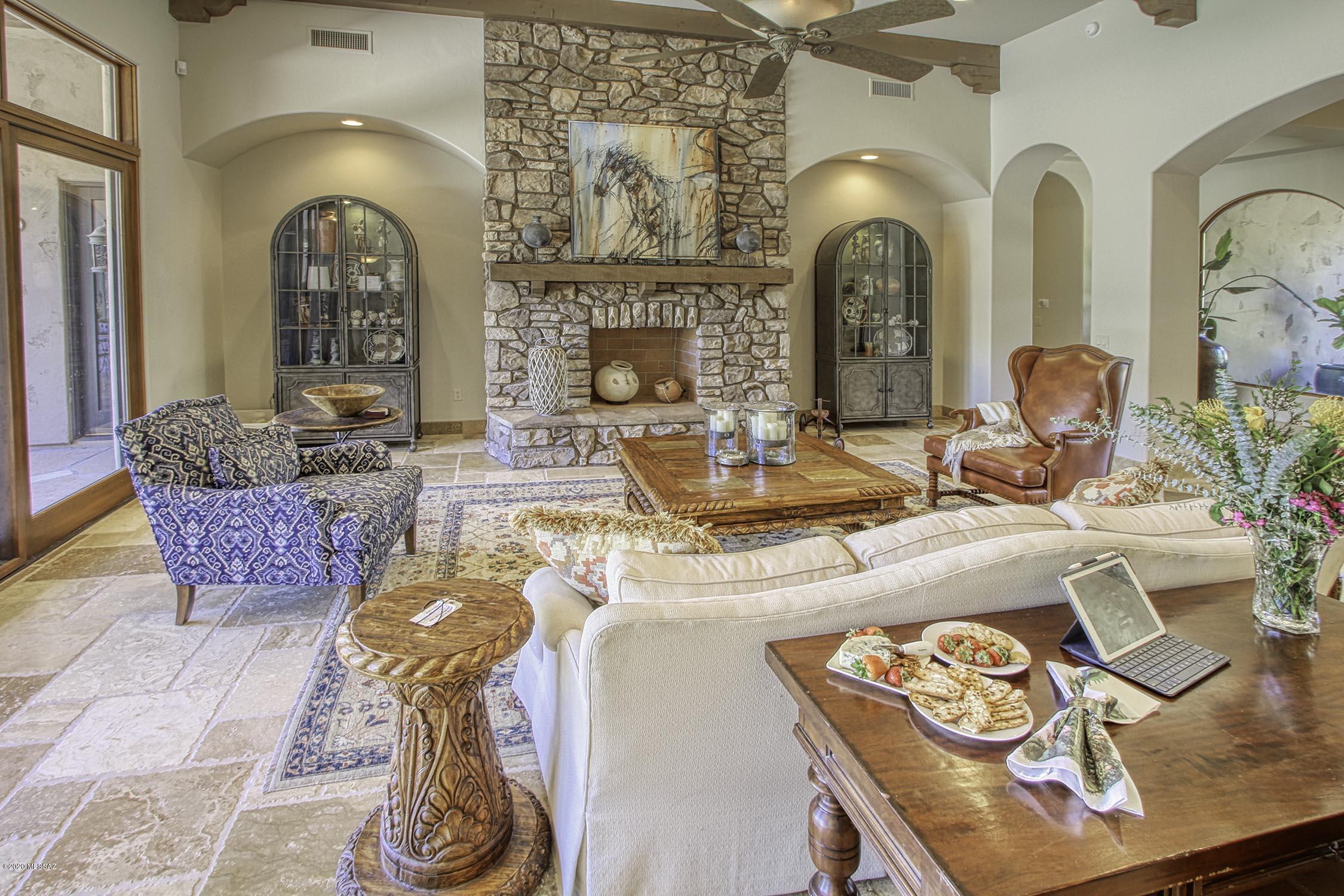 Canyon Pass III At Dove Mountain (111-181) - Residential