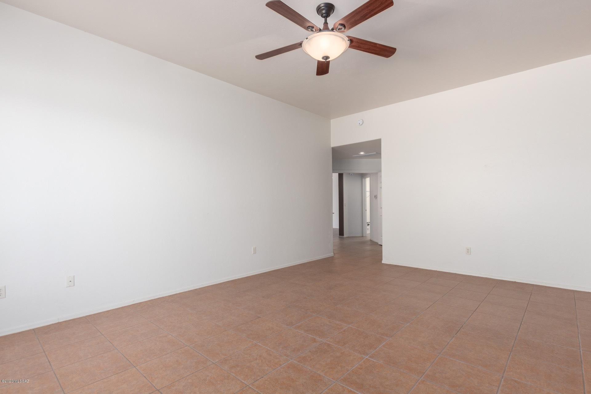 Palomino Trail (1-26) - Residential