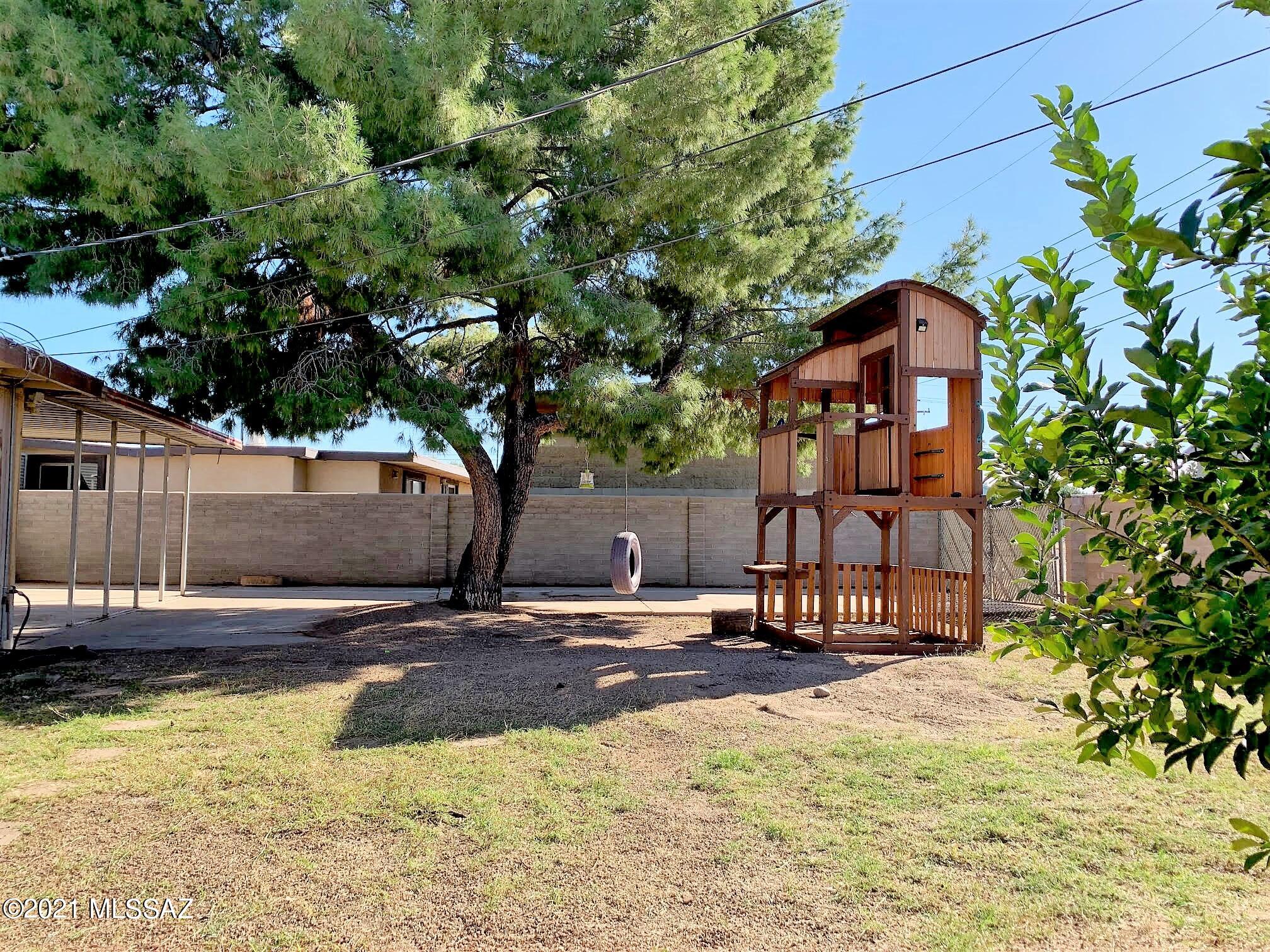 La Cholla - Residential