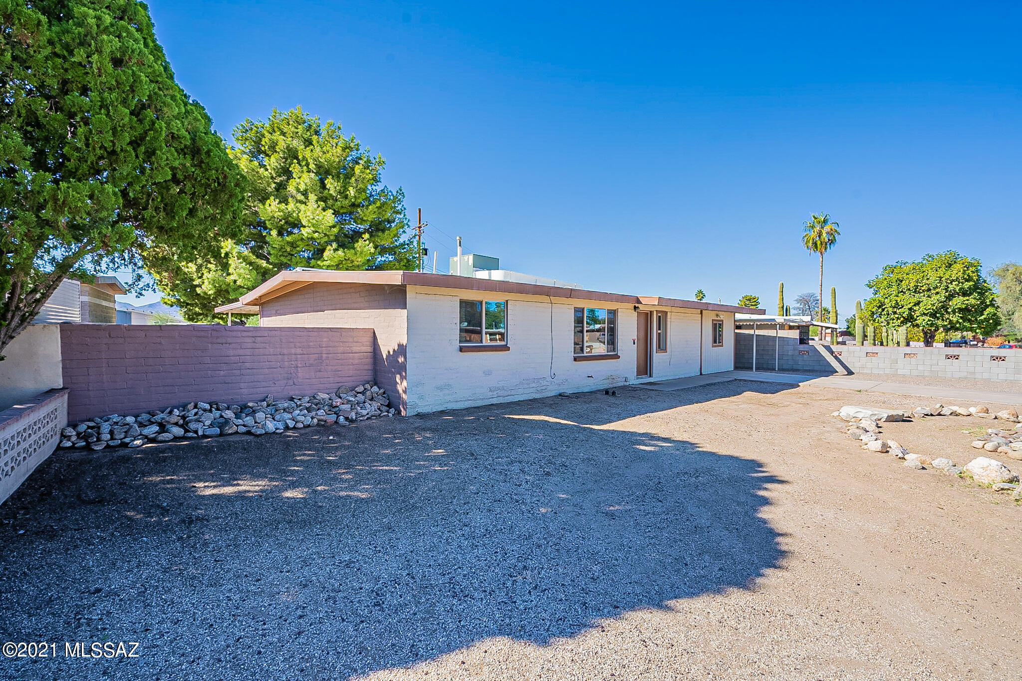 La Cholla - Residential