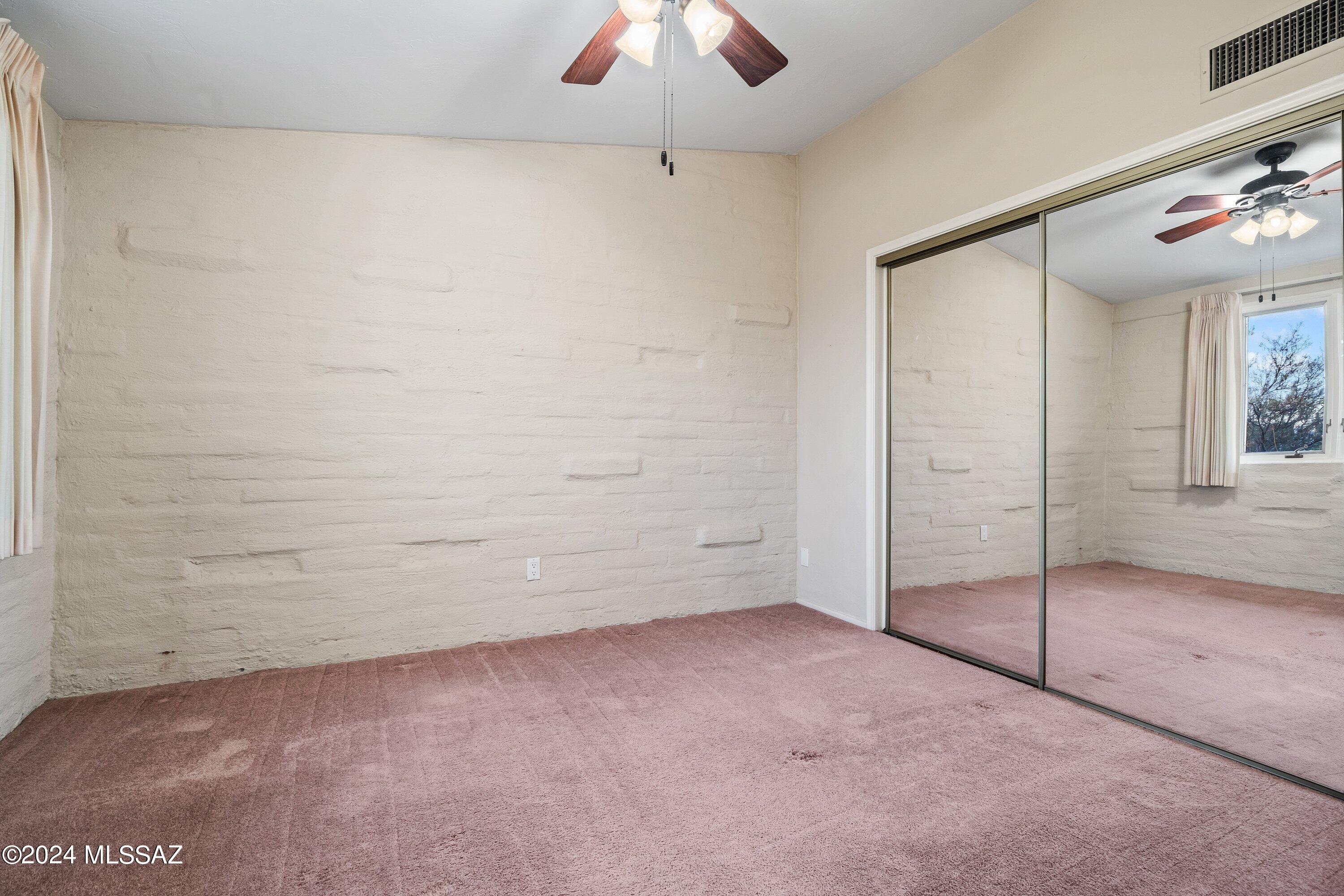 Shadow Roc (1-80) - Residential