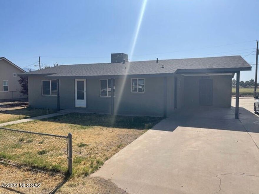 for sale by owner 3 bedroom 1 bath 1149 square feet, new paint inside and out, tile flooring through out with exception of  new carpet in 2 bedrooms new roof, large concrete pad for your boat or Rv. great mountain view's double pain windows, new central ac and heat being installed. Covered patio, 6 Panel doors through out 1646 S Montierth Lane 179900.00 move in ready