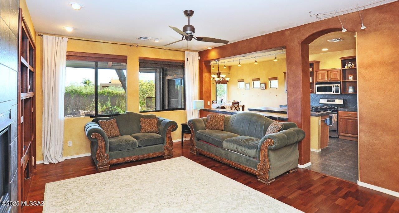 Continental Reserve Block 9 (1-165) - Residential