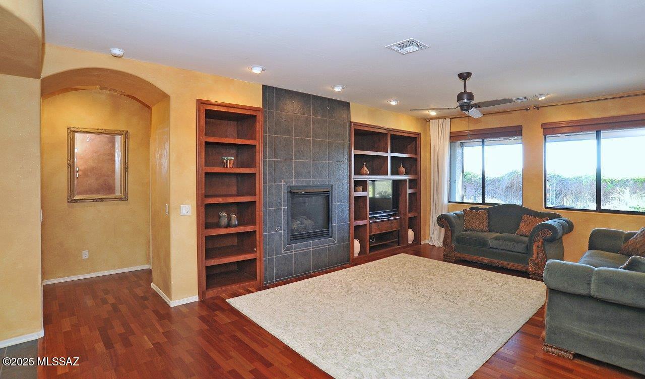 Continental Reserve Block 9 (1-165) - Residential