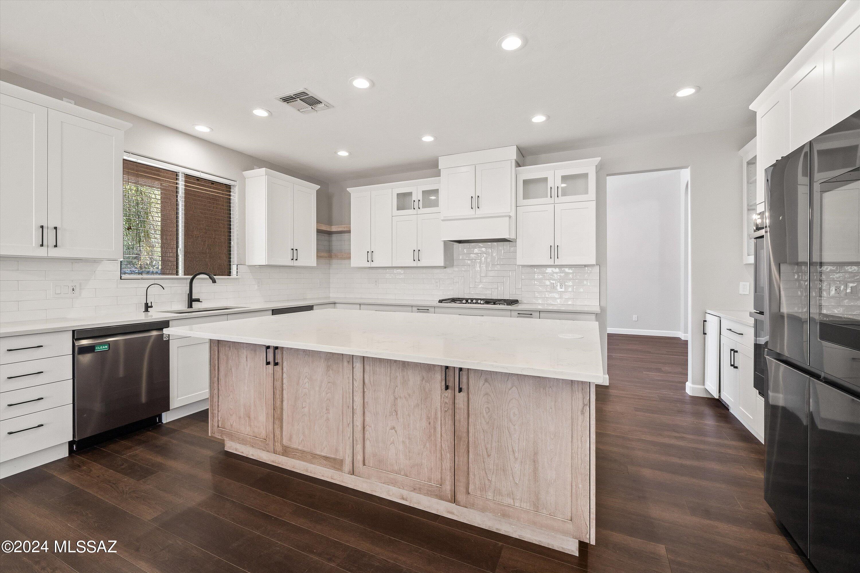 Canada Hills - Villages 21 & 22 (1-63) - Residential