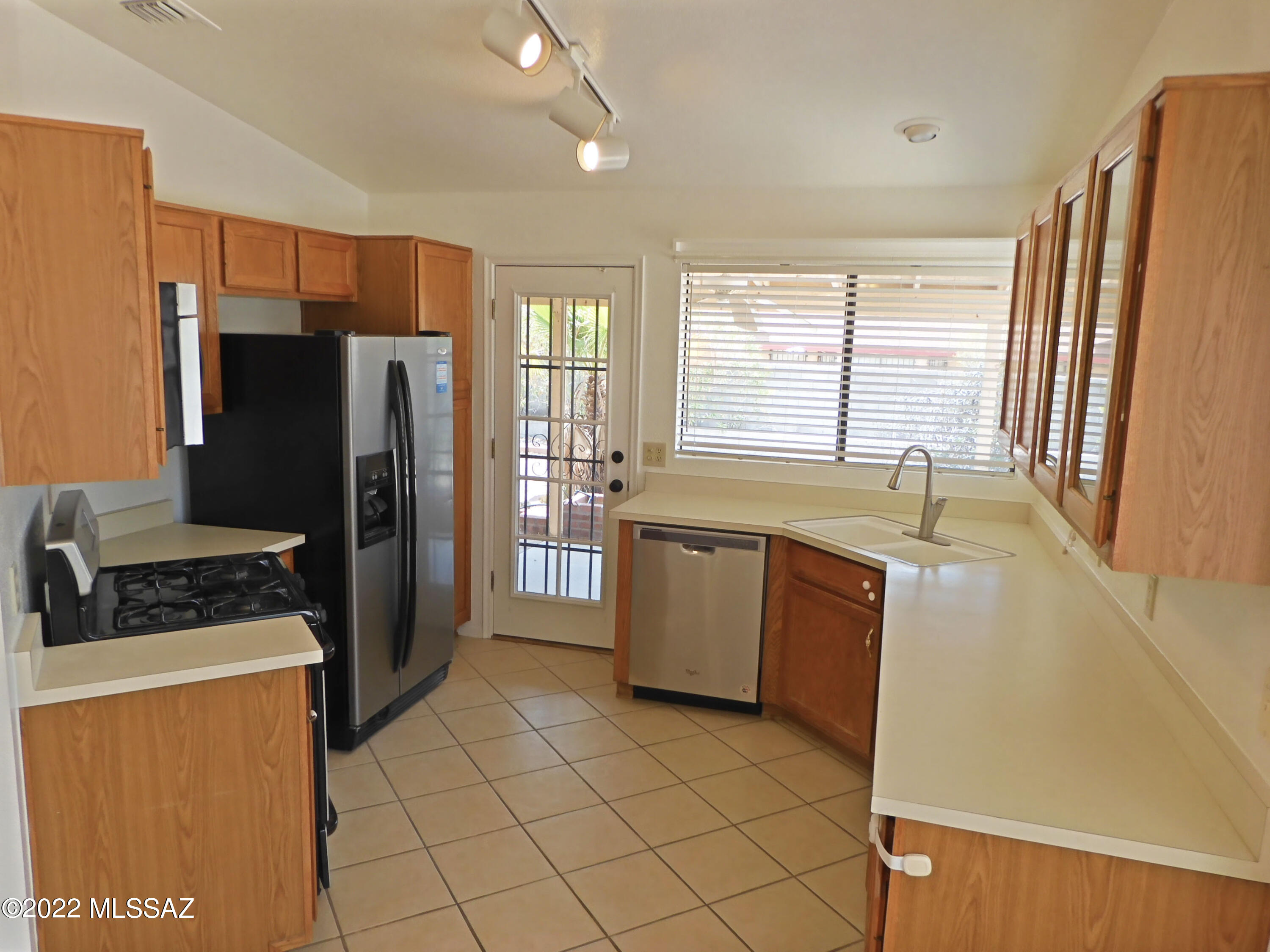 Sunset Point (112-267) - Residential Lease