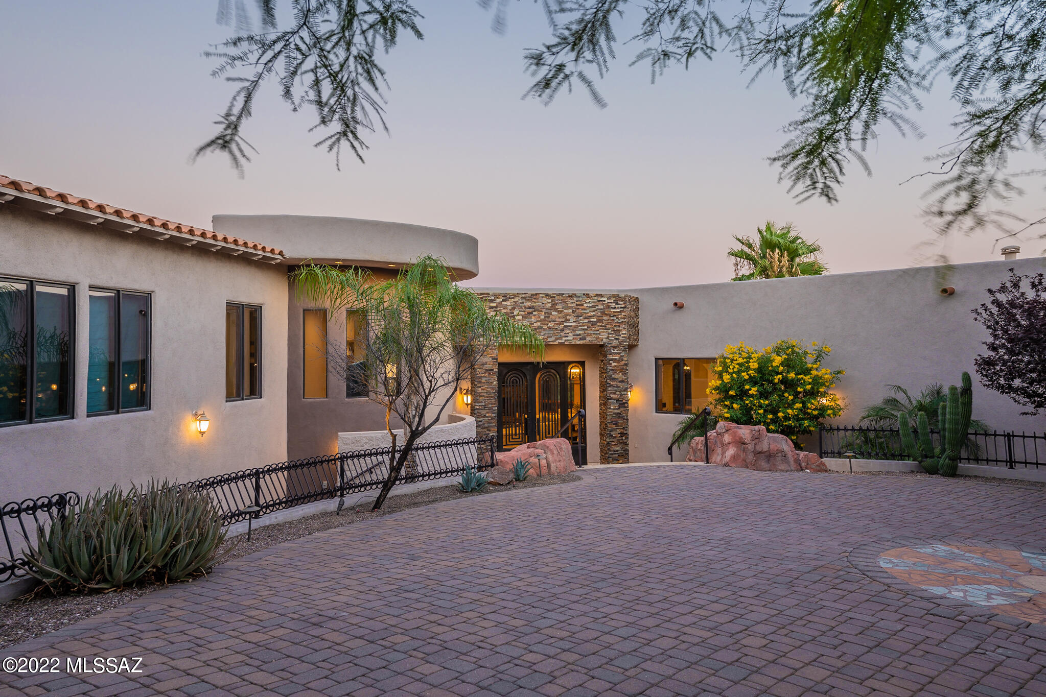 Eleven Arches (1-12) - Residential