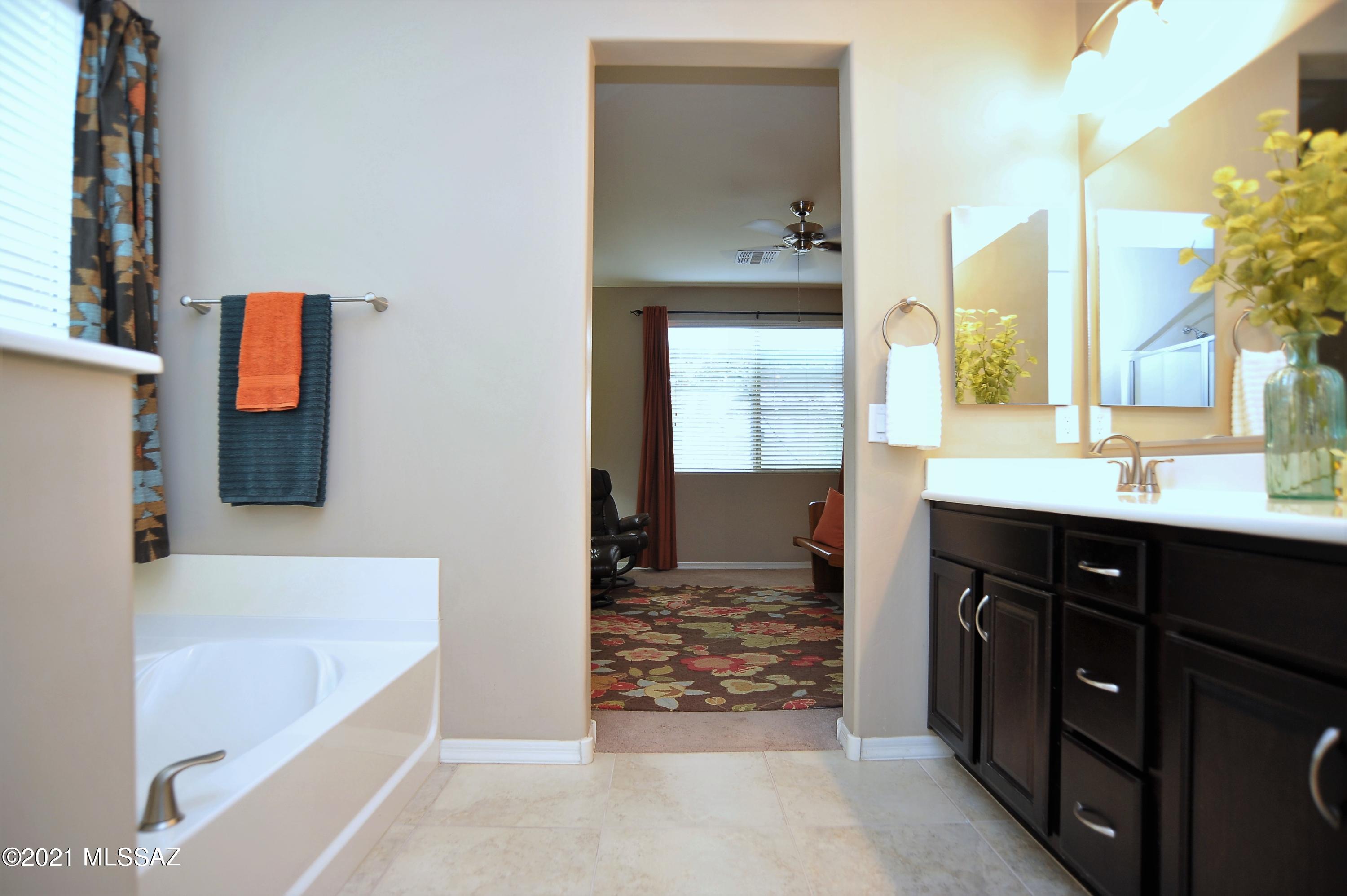 Preserve IV at Dove Mountain (487-529, 535-576, 606-650) - Residential