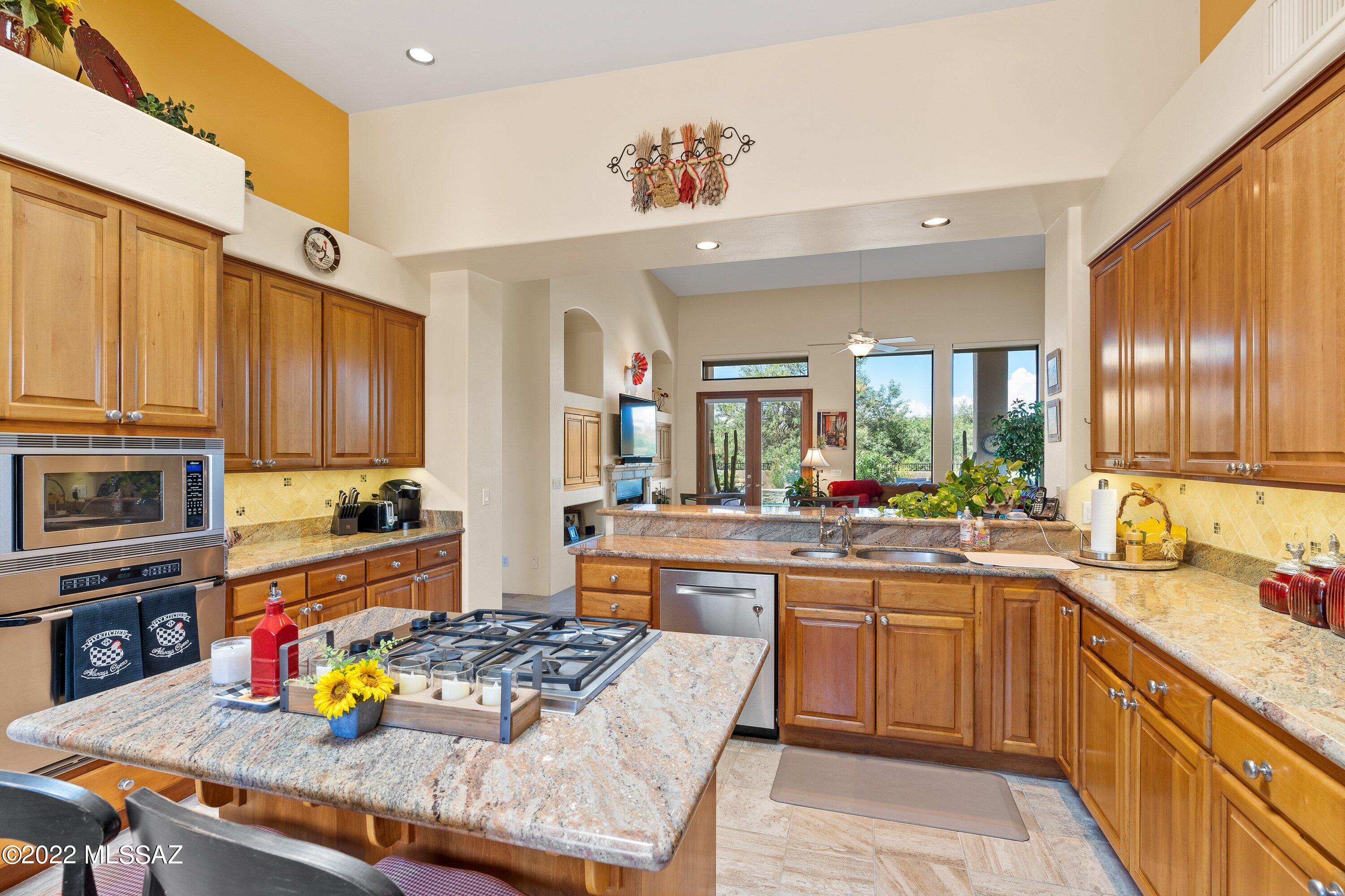 Whaleback Ridge Estates at Ventana Canyon (1-30) - Residential
