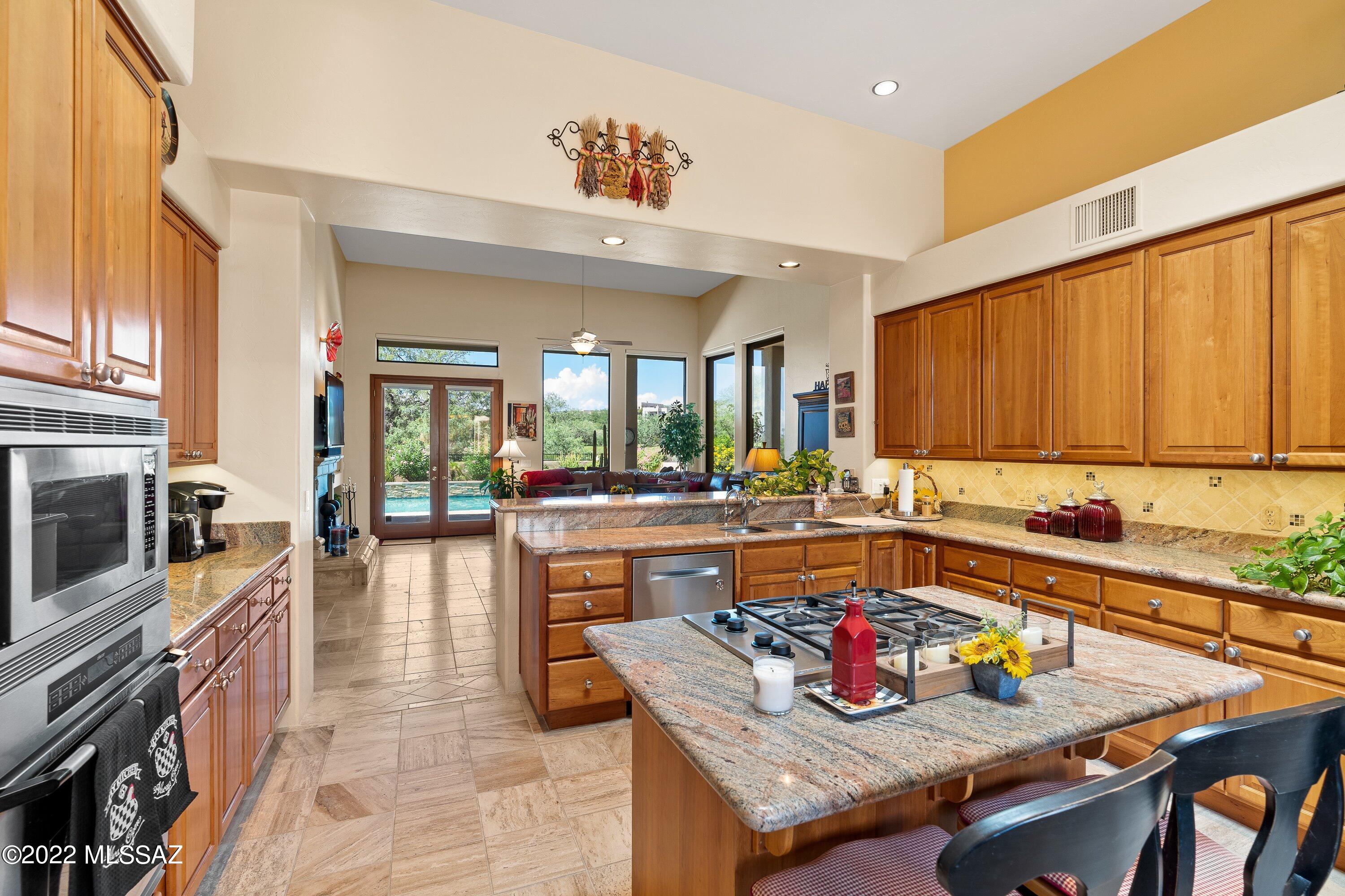 Whaleback Ridge Estates at Ventana Canyon (1-30) - Residential