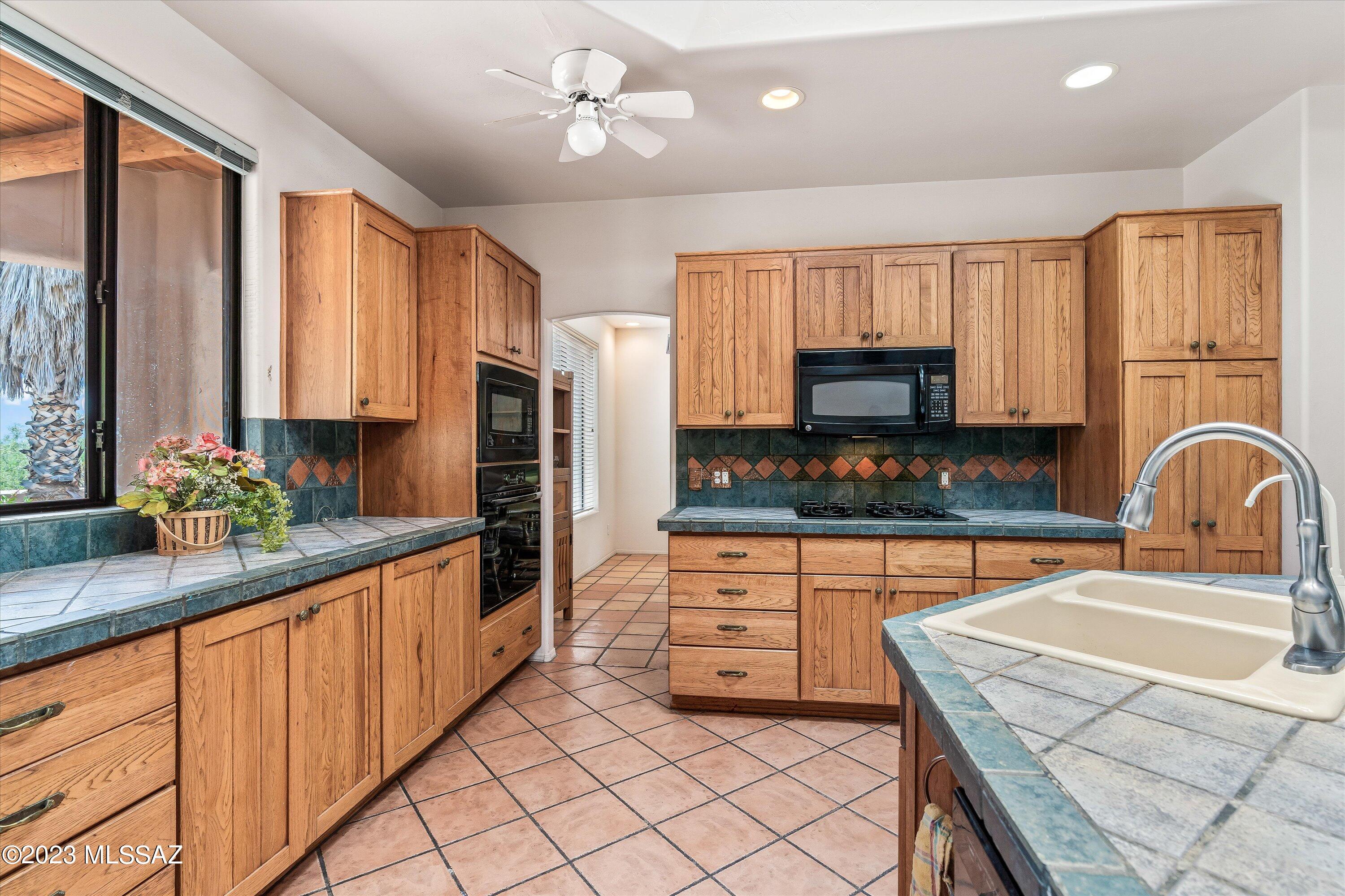 Shadow Ridge North NO. 3 (28,29 & 34-44) - Residential