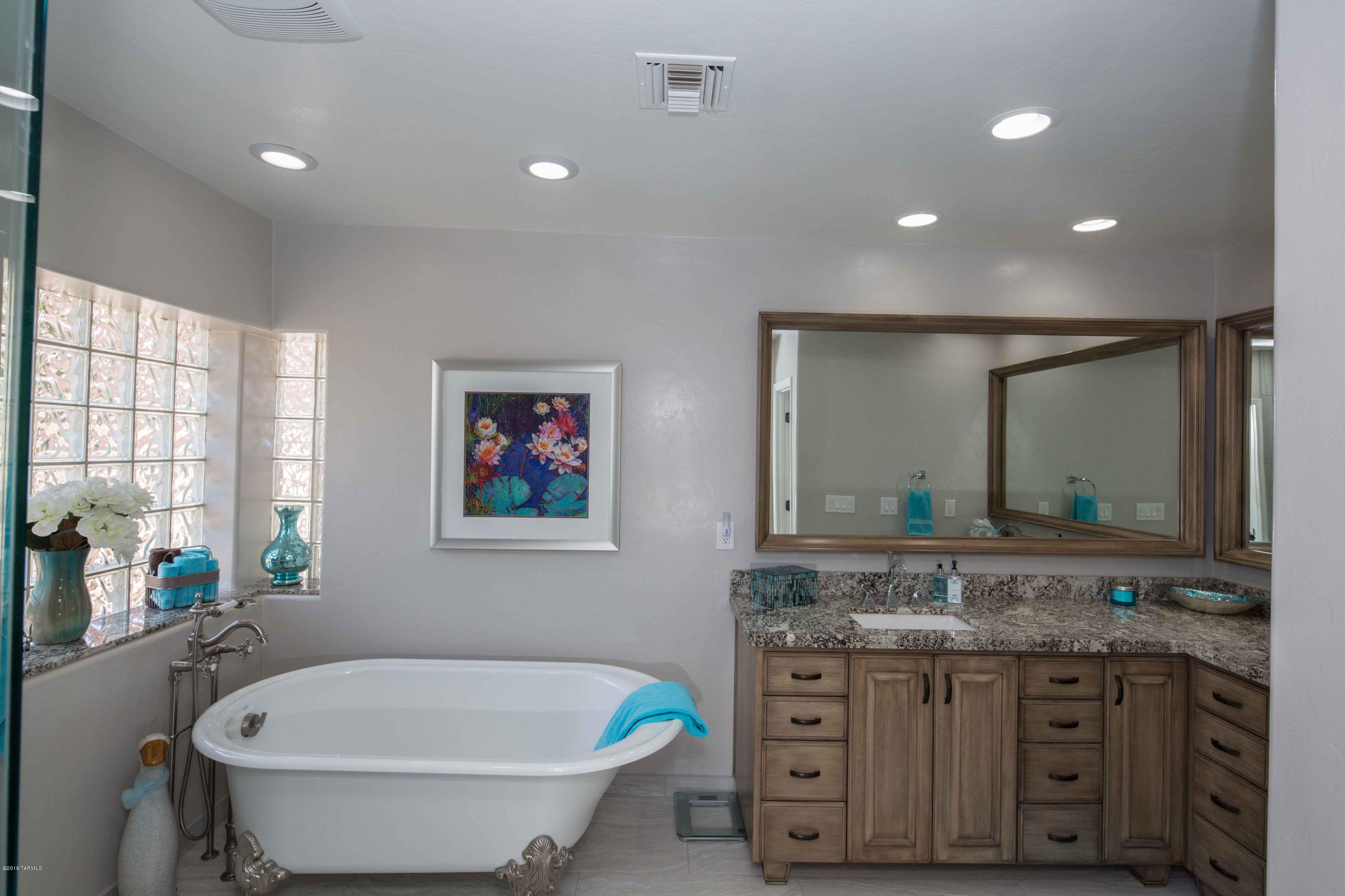 El Encanto Estates - Residential