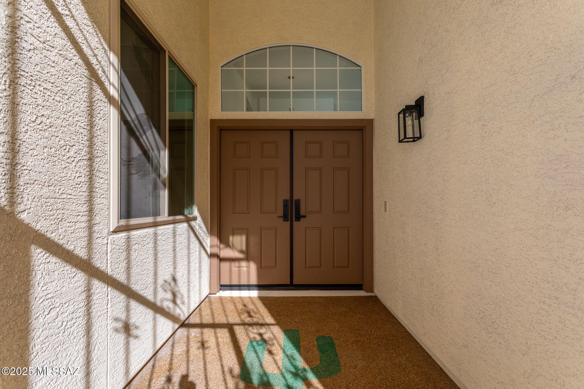 65060 E Canyon Drive