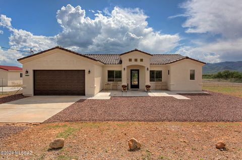 A home in Rio Rico