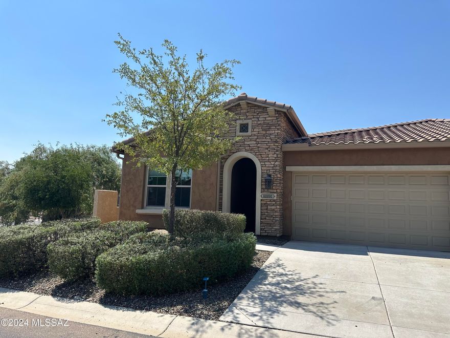 This 2017 Viva Model with 1,638 square feet of livable space offers 2-Bedrooms + 2- Bathrooms; Spacious Den, Great Room with Media Alcove; Dining Room and a Grand Island Kitchen perfect for entertaining while enjoying the common area views from the expanded Patio and the 274 sq. ft. Covered Outdoor Living Space. The Great Room with a Media Cove and upgraded Ceiling Fan is ready for you to enjoy your favorite shows and entertainment. In addition to lots of storage, the kitchen boasts a walk-in pantry. The interior laundry room is conveniently and centrally located inside at the home hub. The spacious Den affords opportunity for a home office or work/playroom. The large primary En-suite offers a roll in shower (Opt. Curbless Shower upgrade), separate water closet, a generous walk-in closet,