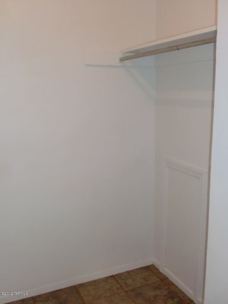 Tucson, Arizona 85712, United States, 1 Bedroom Bedrooms, ,2 BathroomsBathrooms,Residential,Active,16078