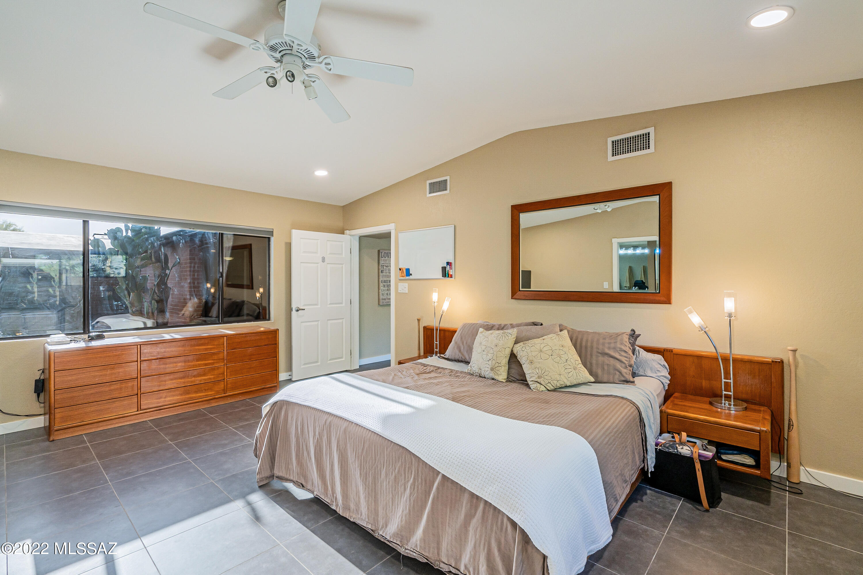 Casas Adobes Estates NO. 3 - Residential