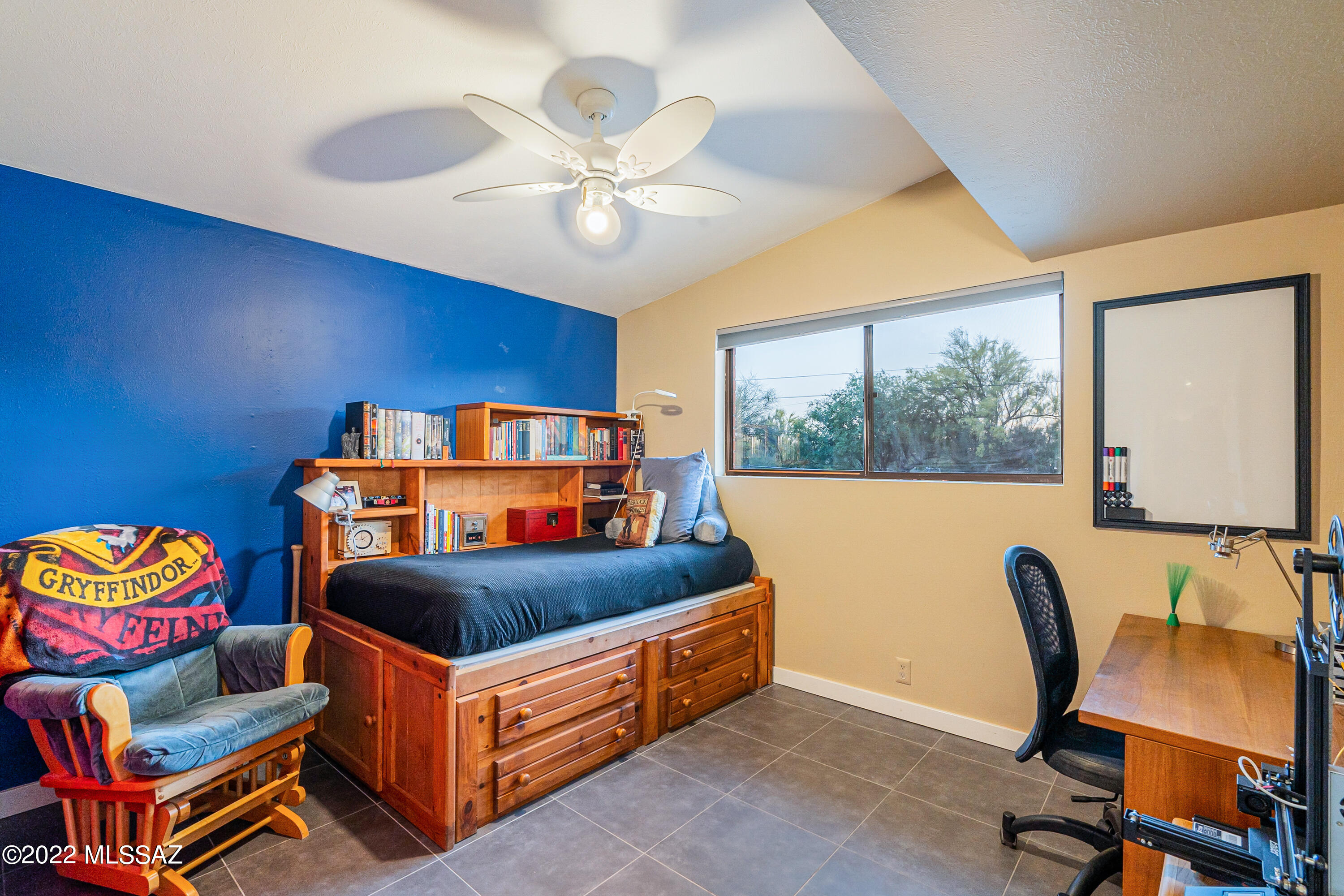 Casas Adobes Estates NO. 3 - Residential