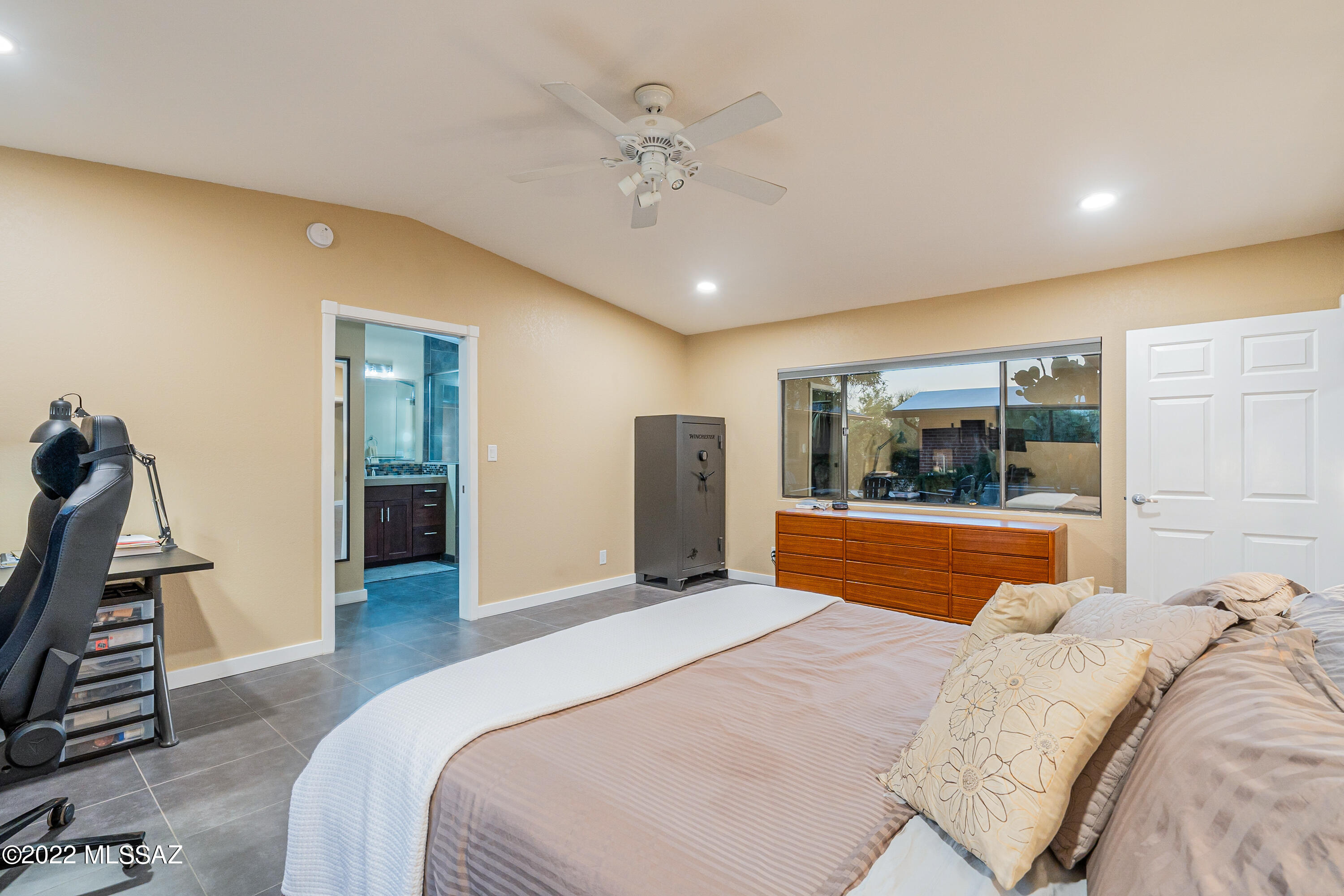 Casas Adobes Estates NO. 3 - Residential