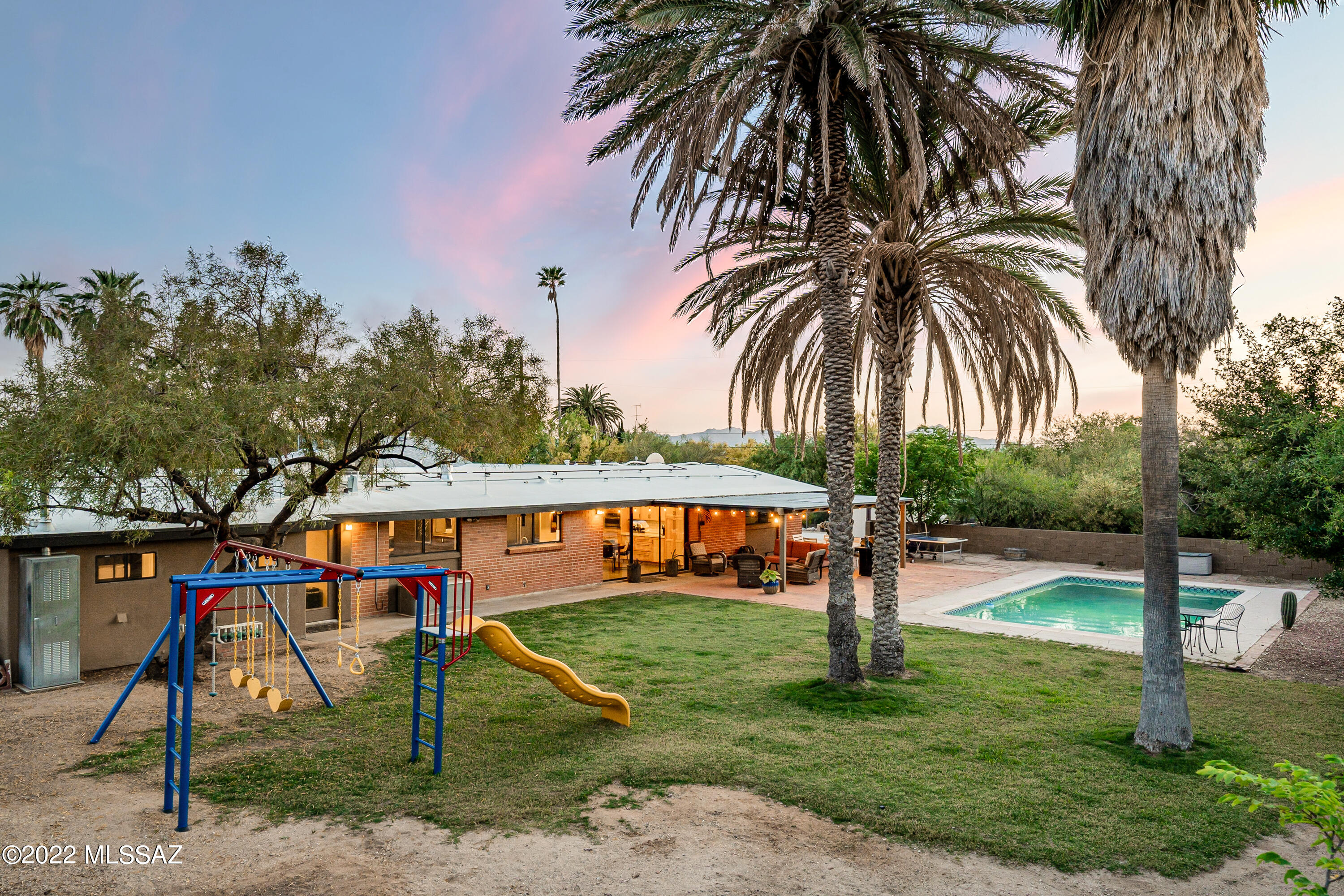 Casas Adobes Estates NO. 3 - Residential