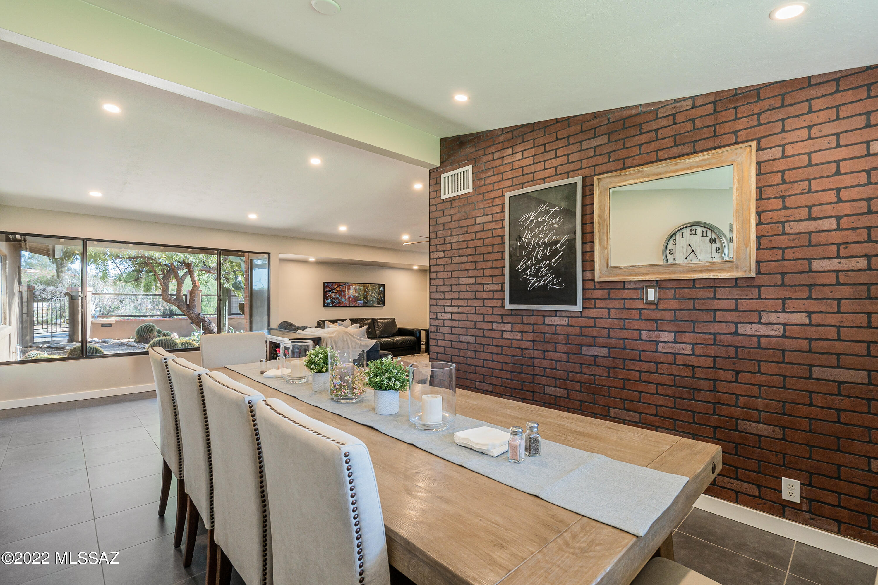 Casas Adobes Estates NO. 3 - Residential