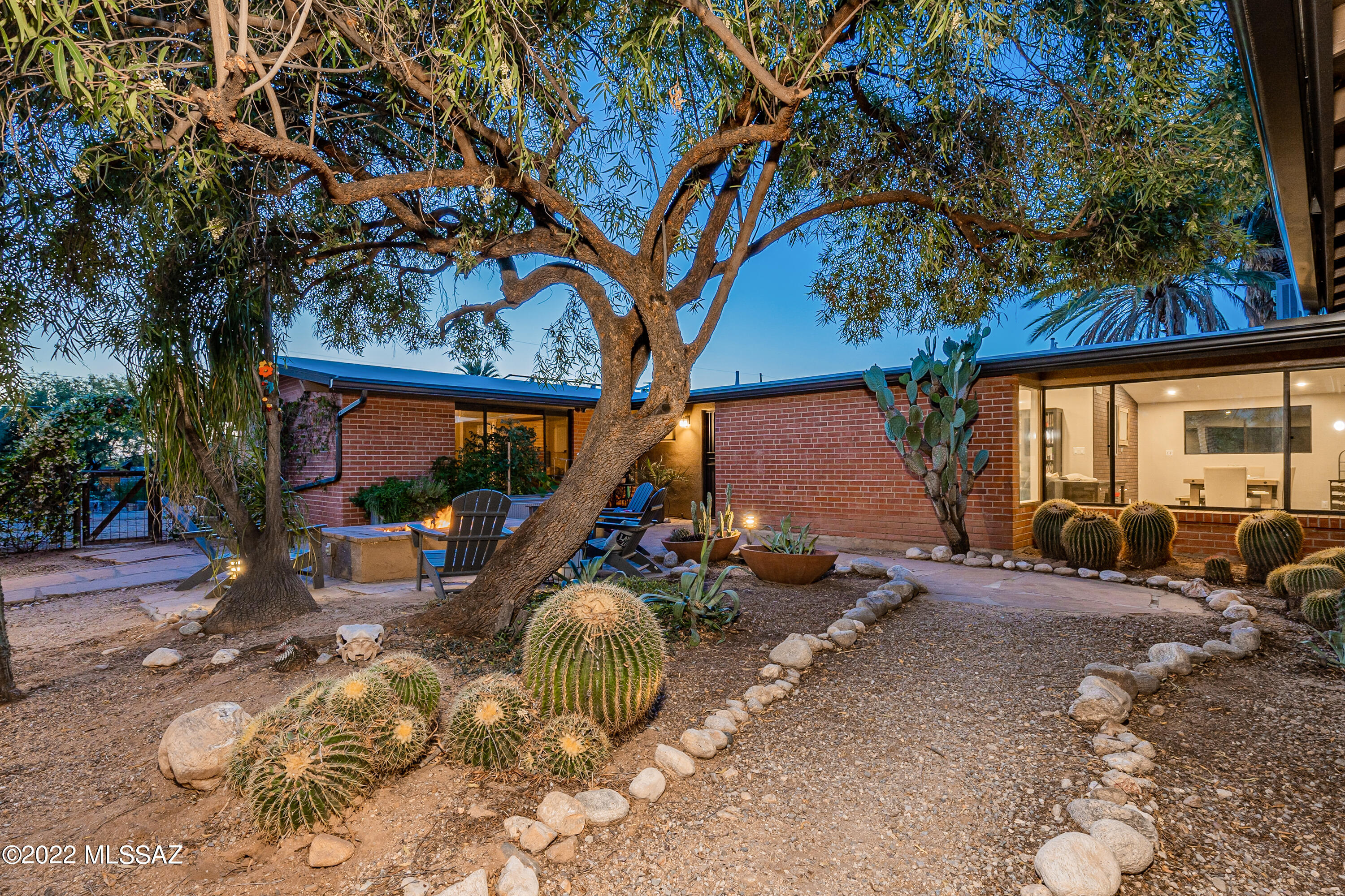 Casas Adobes Estates NO. 3 - Residential