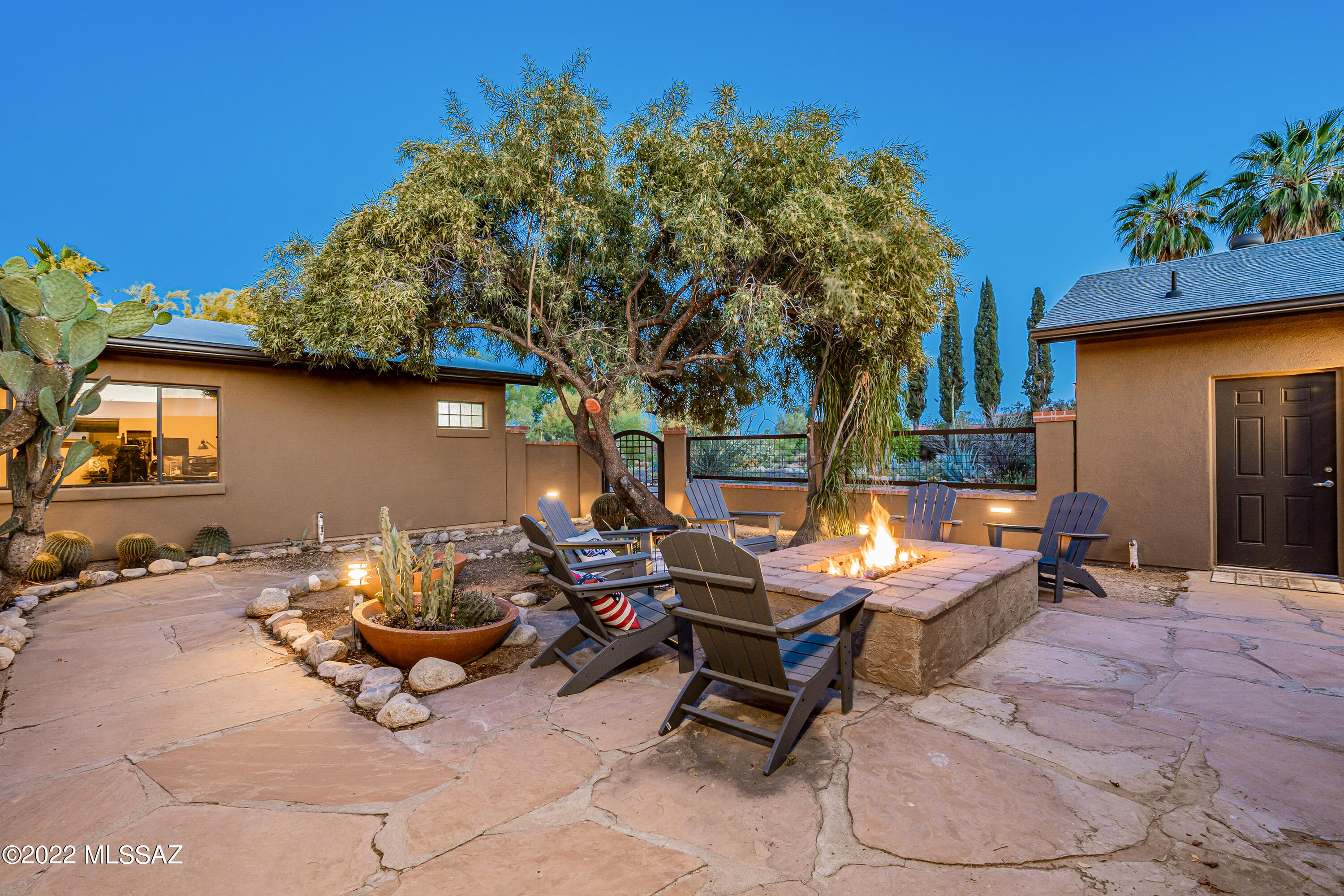 Casas Adobes Estates NO. 3 - Residential
