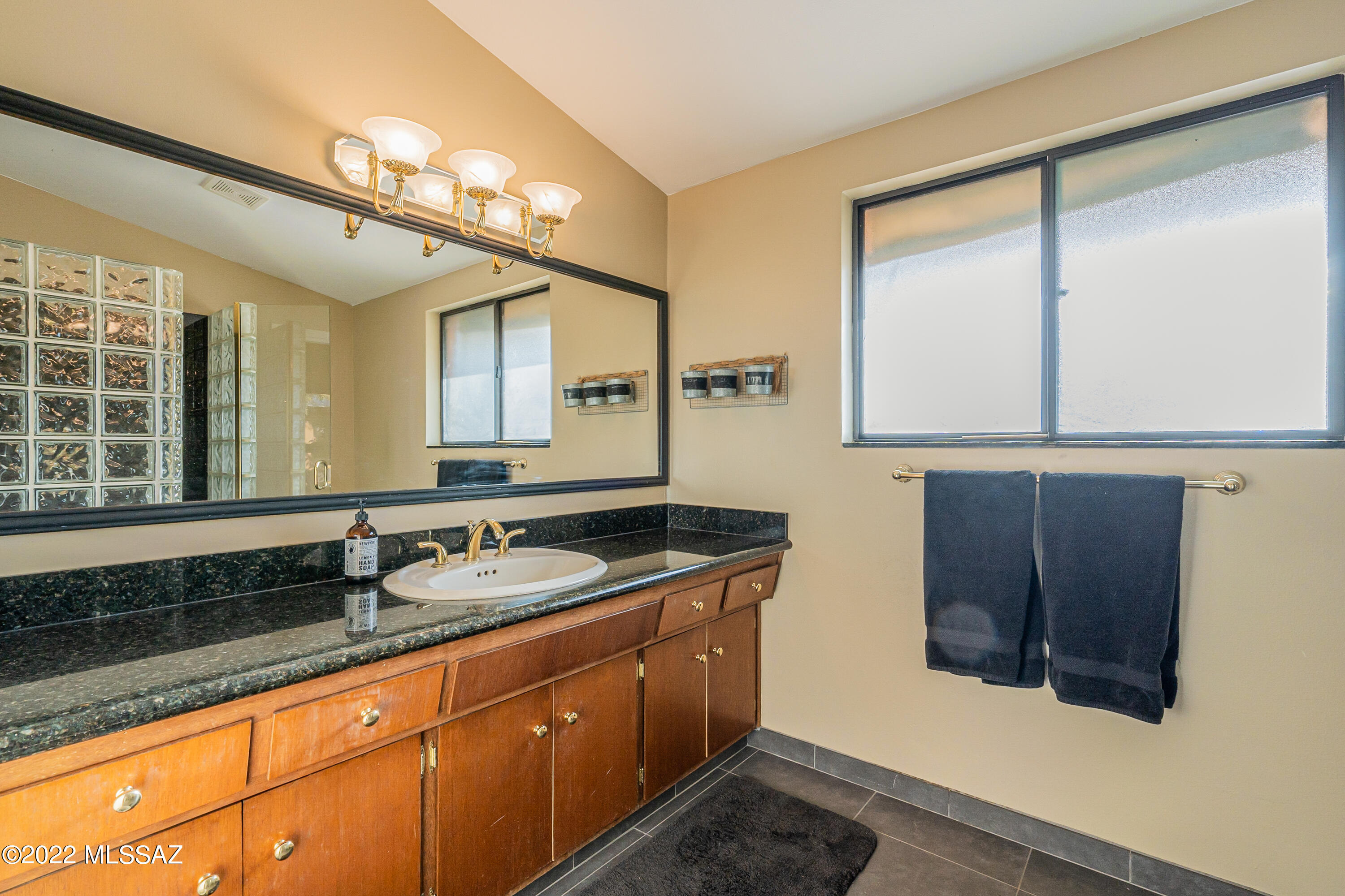Casas Adobes Estates NO. 3 - Residential