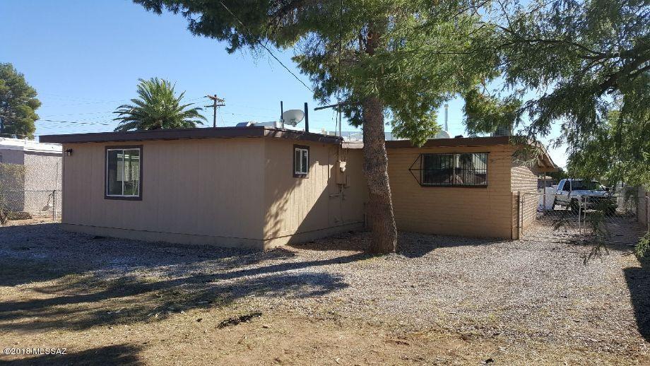 Pueblo Gardens - Residential