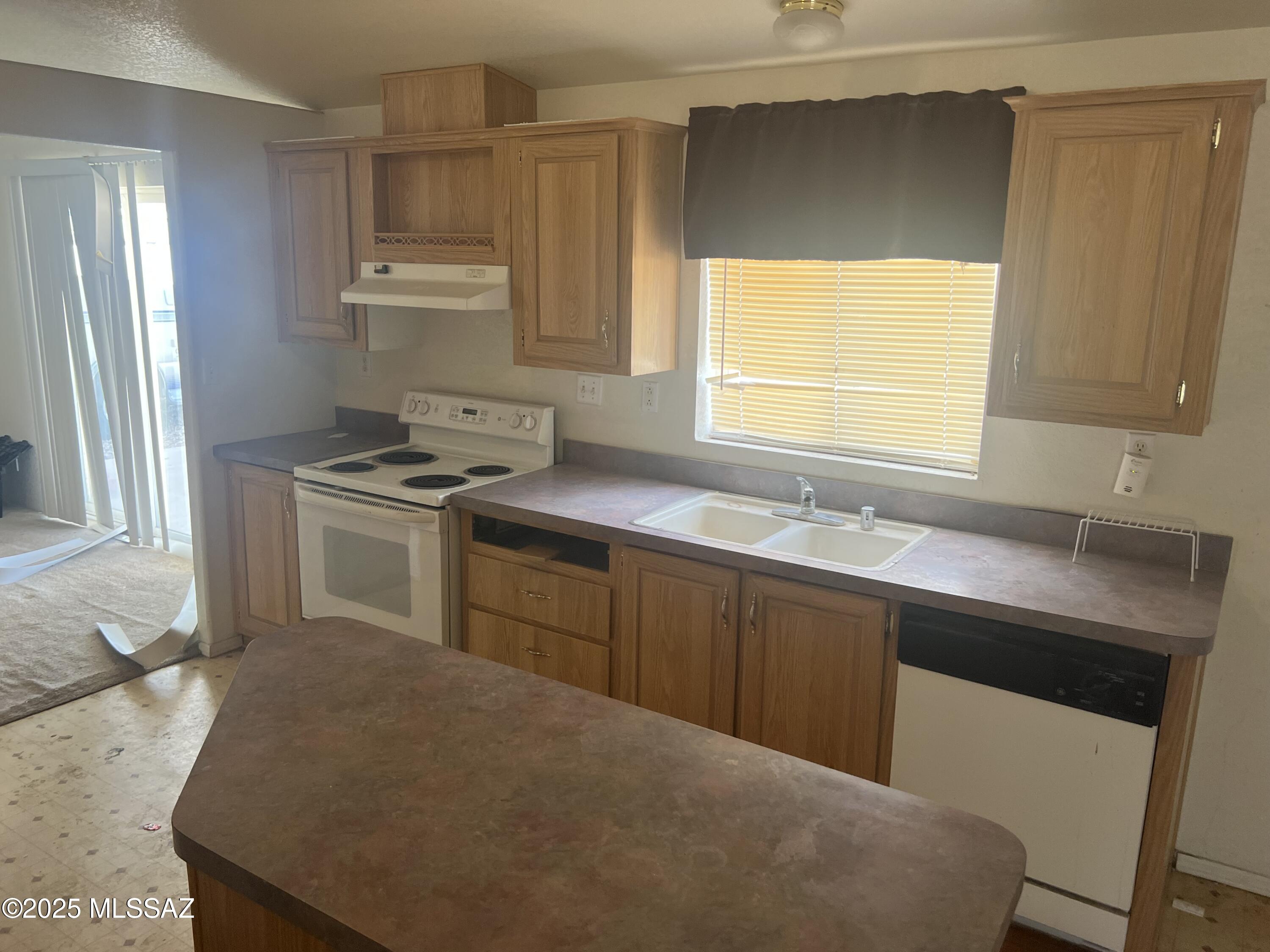 6090 E Grayhawk Ranch Road