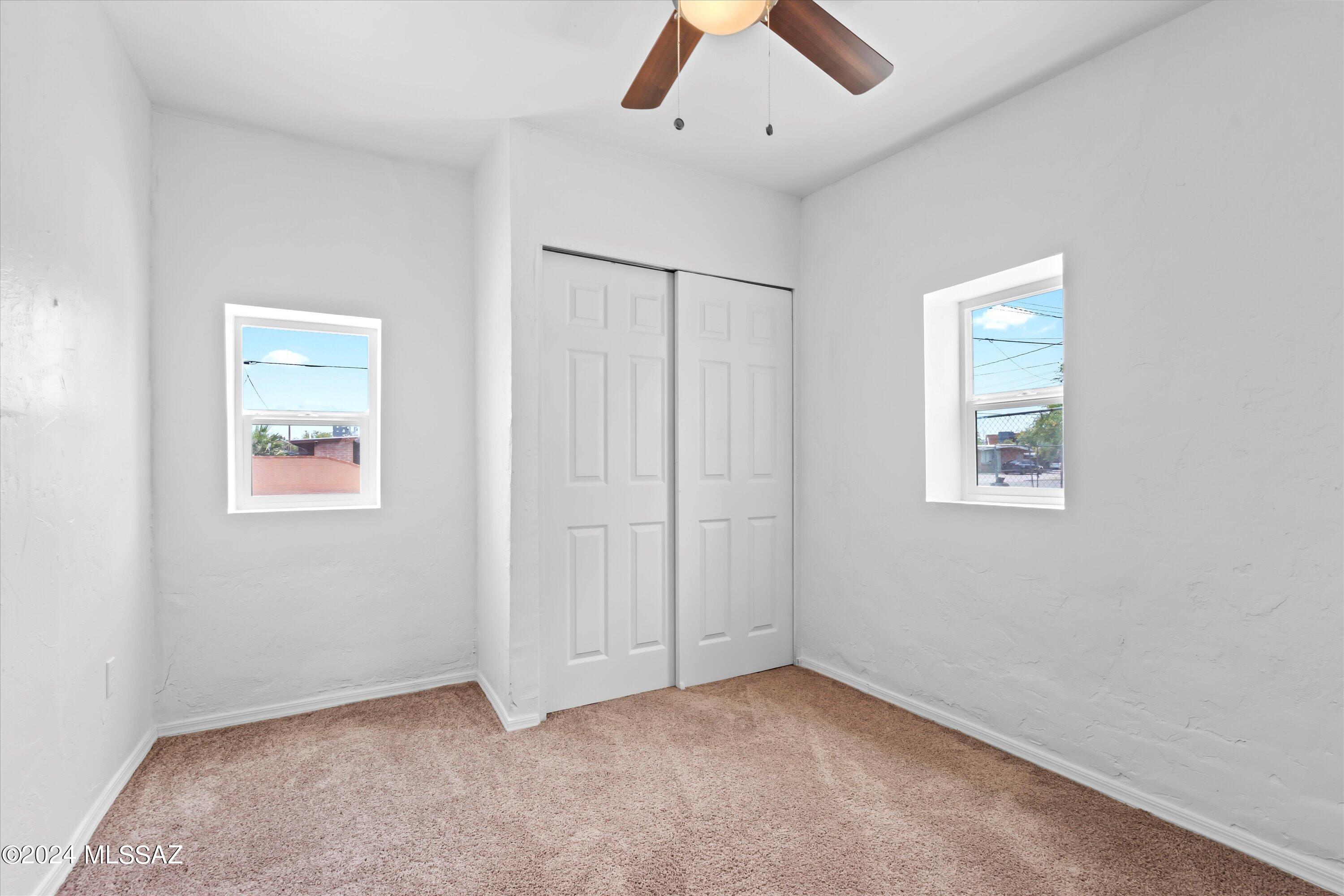 419 E Yavapai Road
