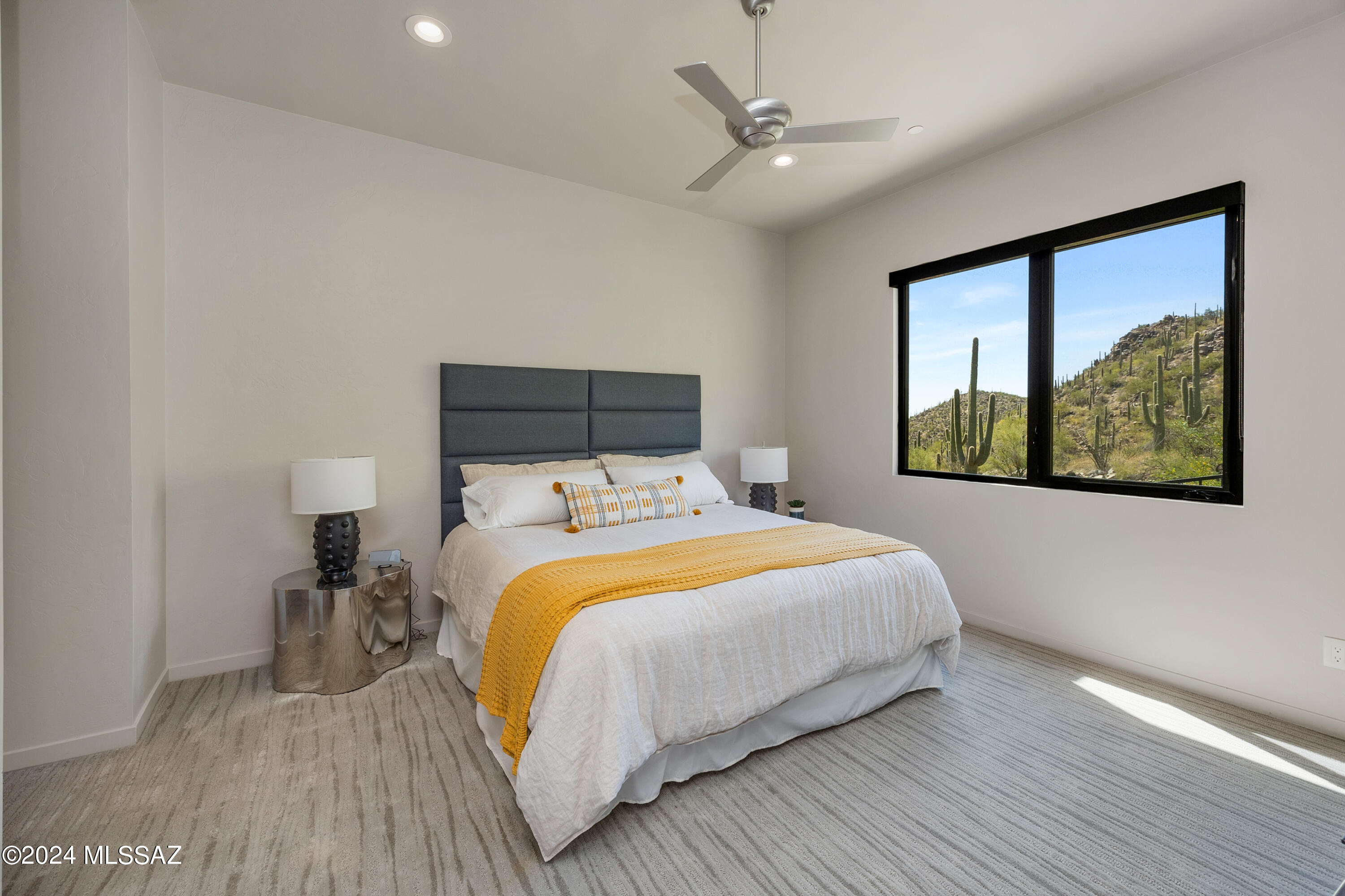 Canyon Pass III At Dove Mountain (111-181) - Residential
