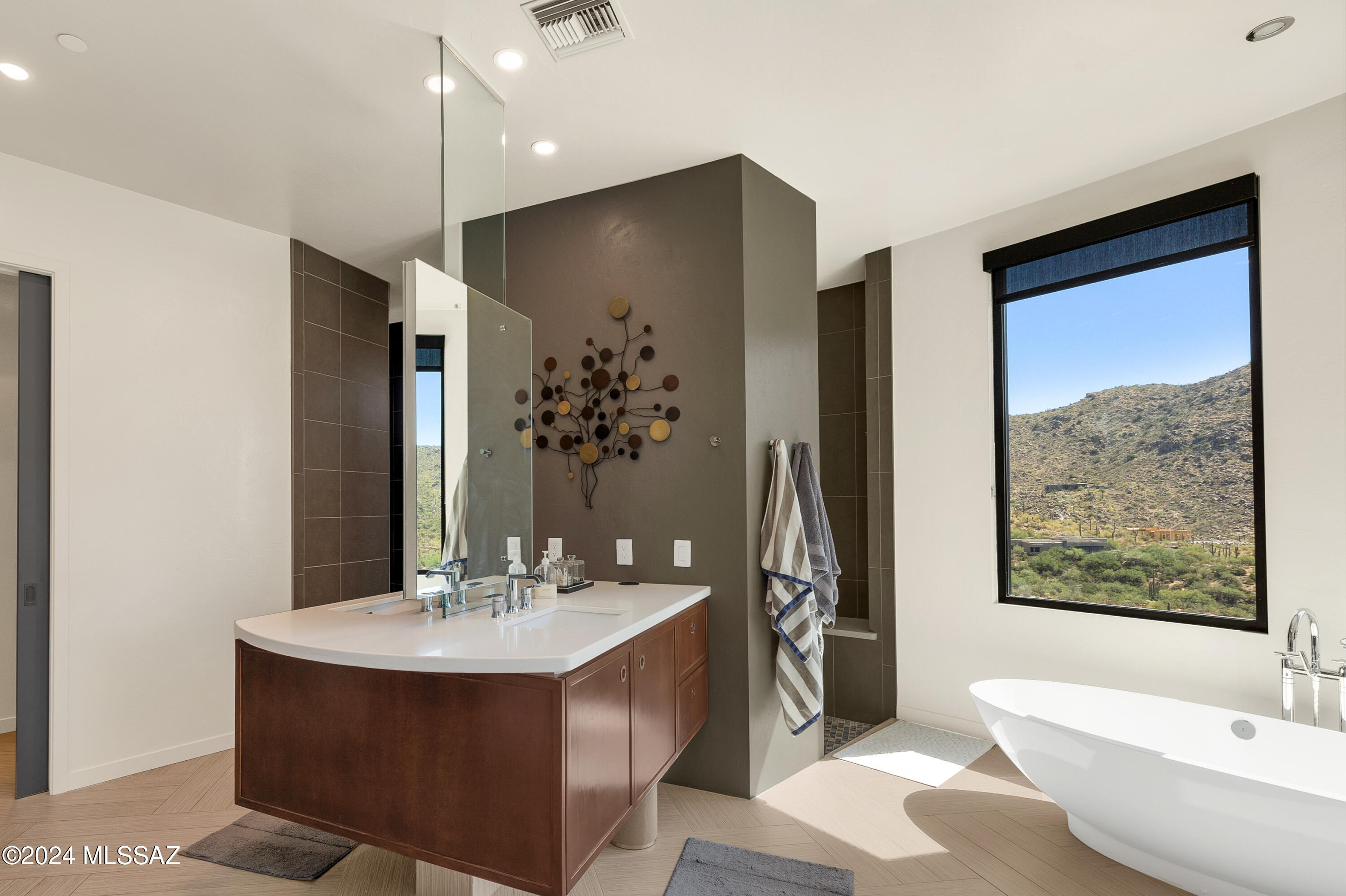 Canyon Pass III At Dove Mountain (111-181) - Residential