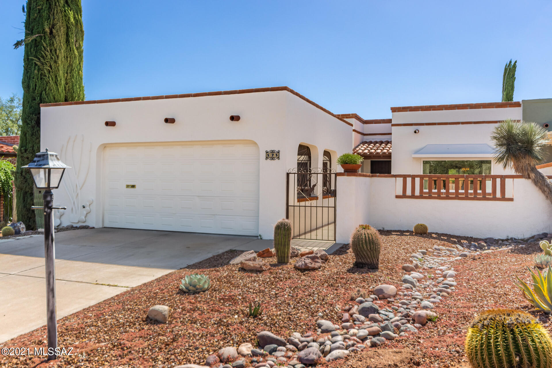 Green Valley Townhouses 4 - Residential