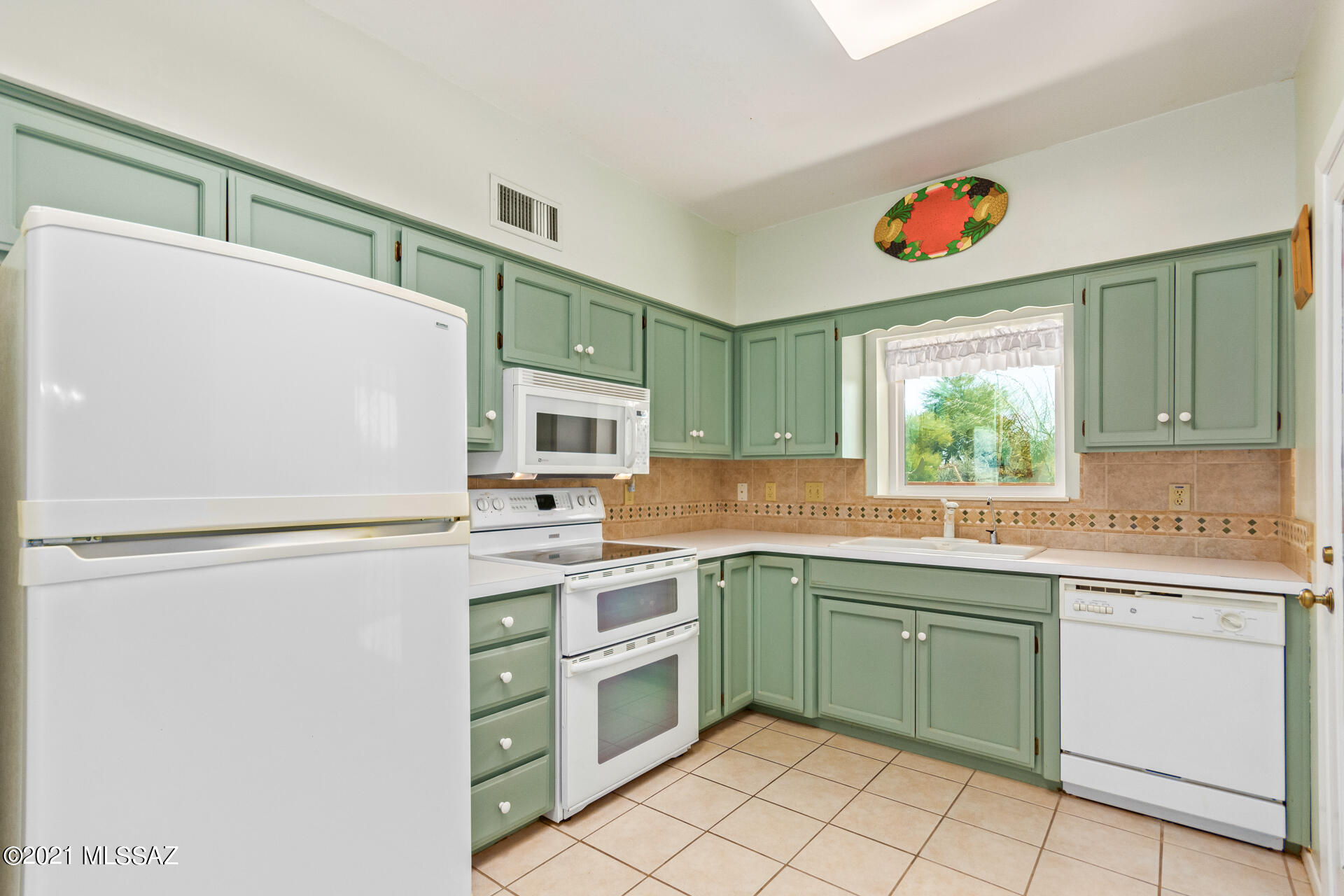 Green Valley Townhouses 4 - Residential