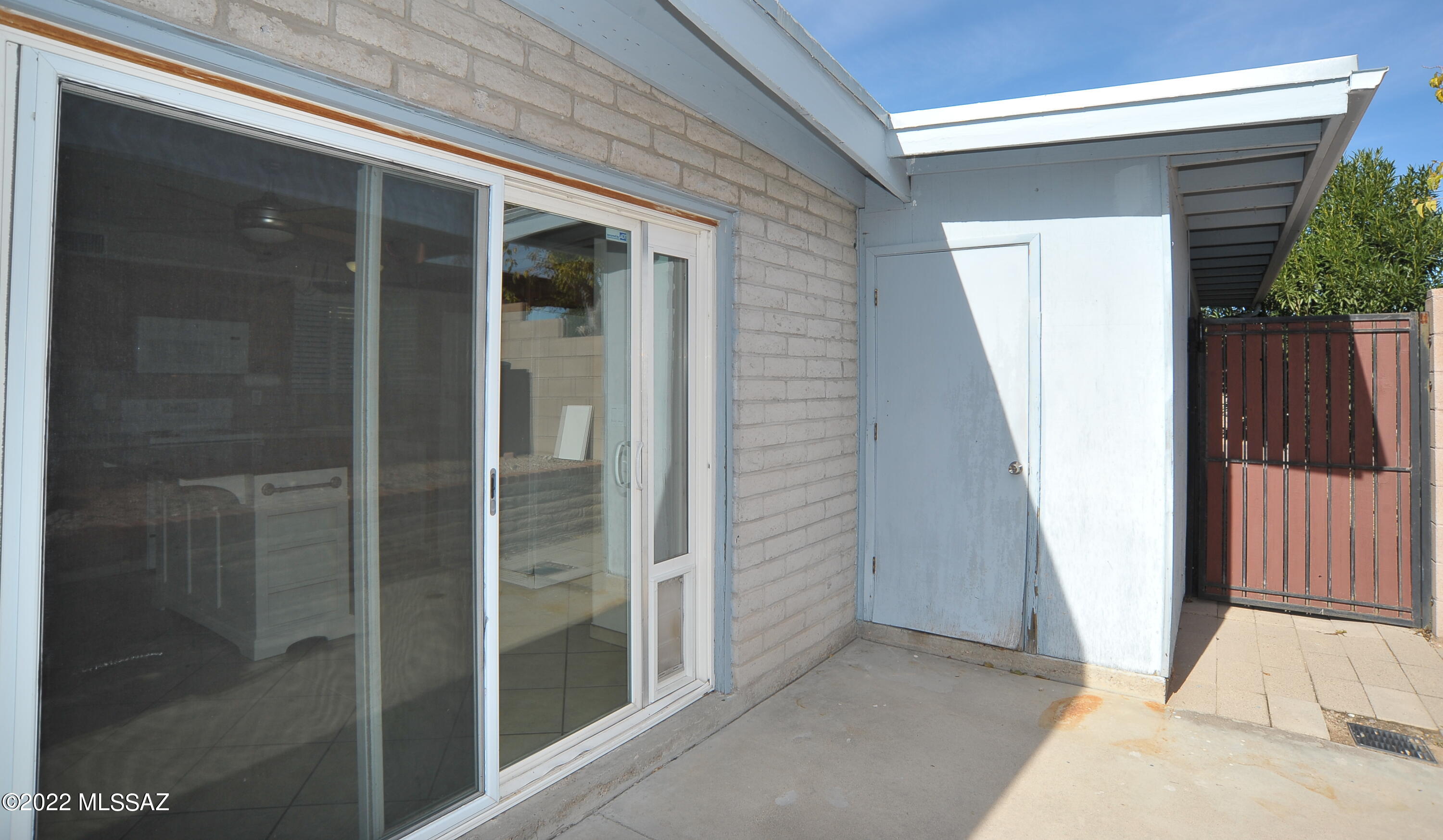 Braewood Terrace (1-107) - Residential